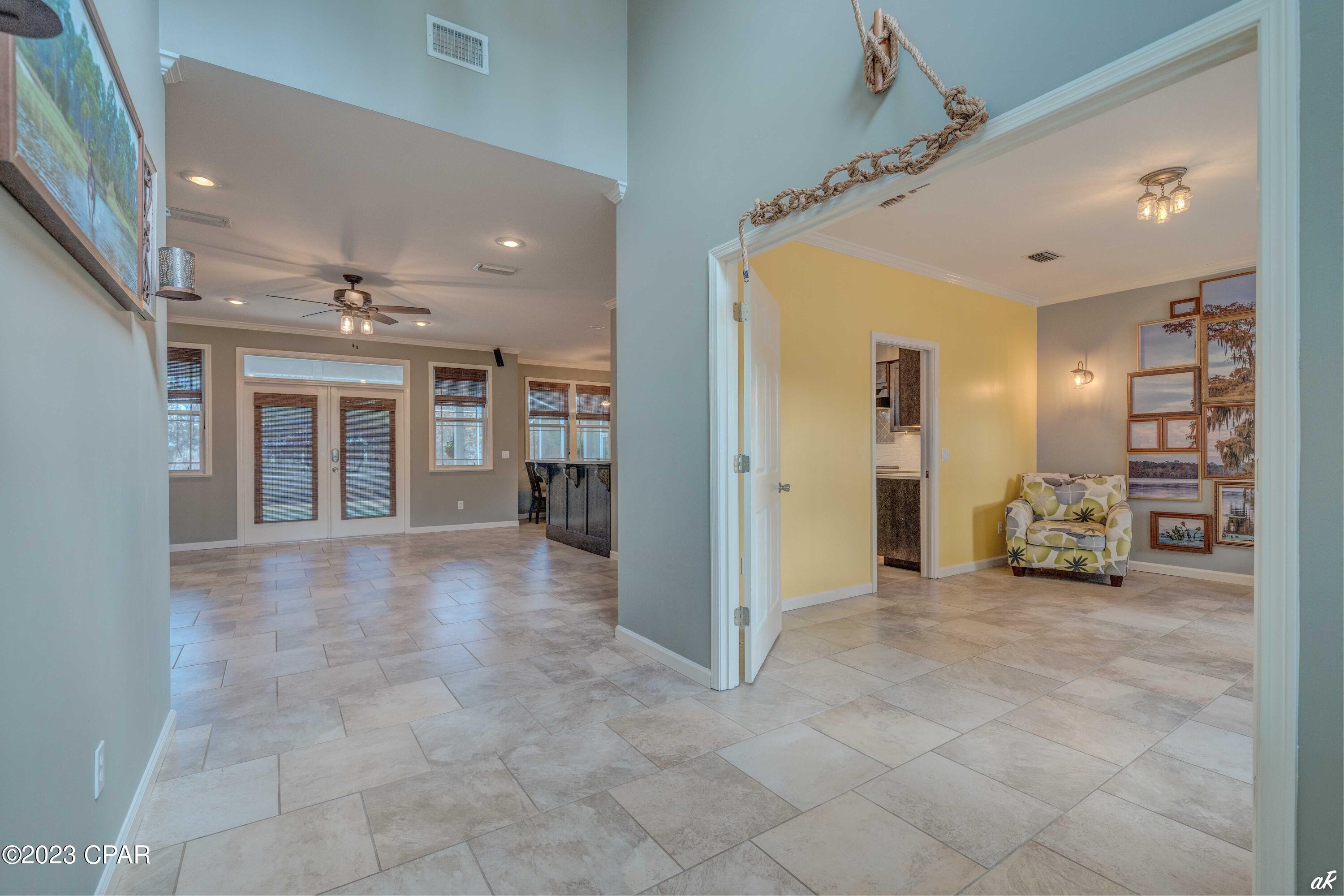 Colony Club - Residential