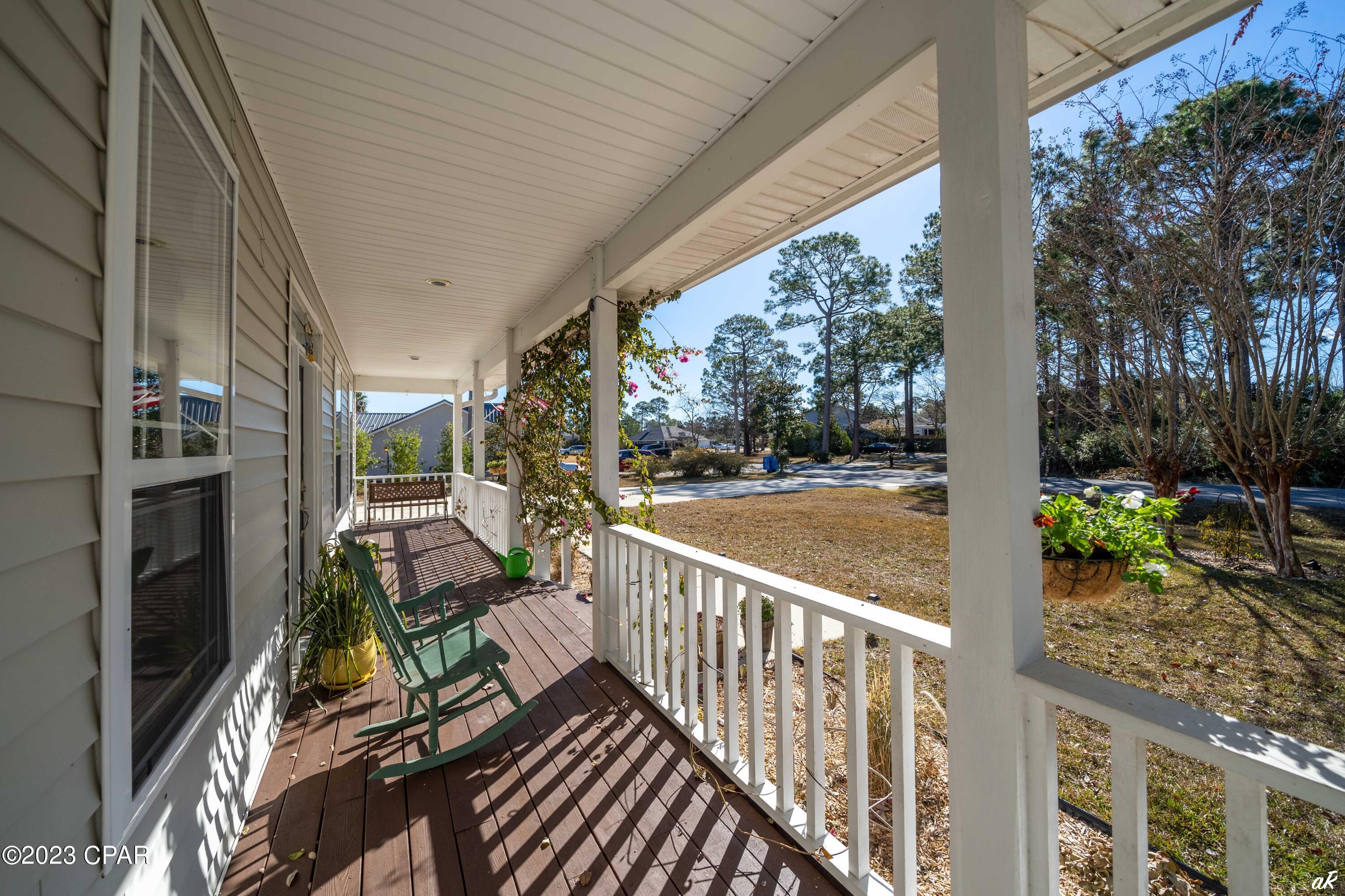 Colony Club - Residential