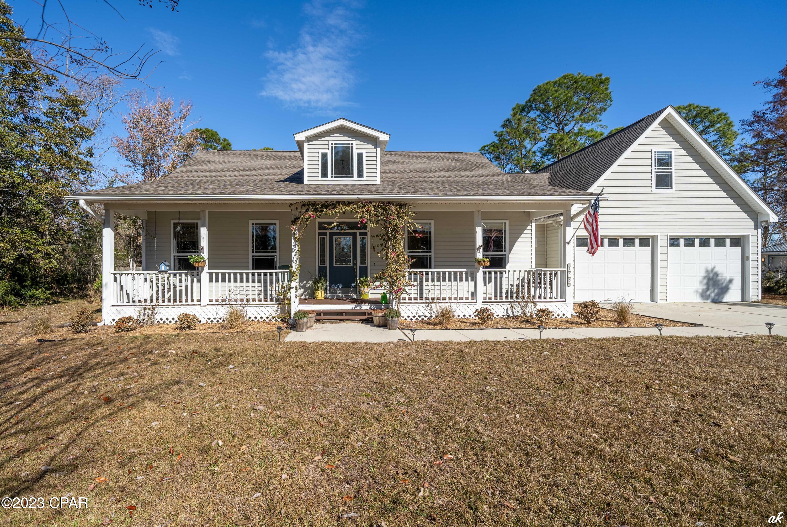 Colony Club - Residential