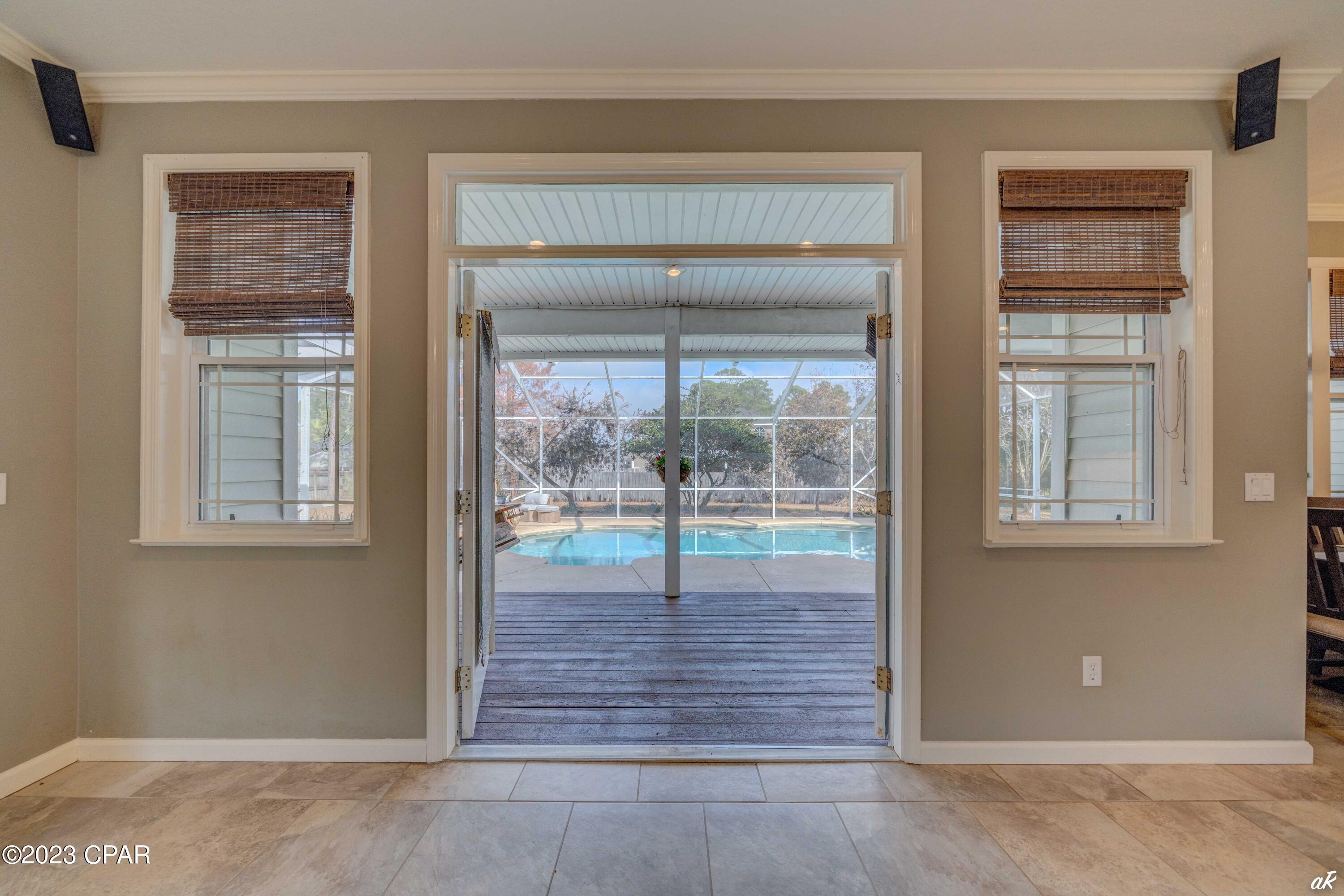 Colony Club - Residential