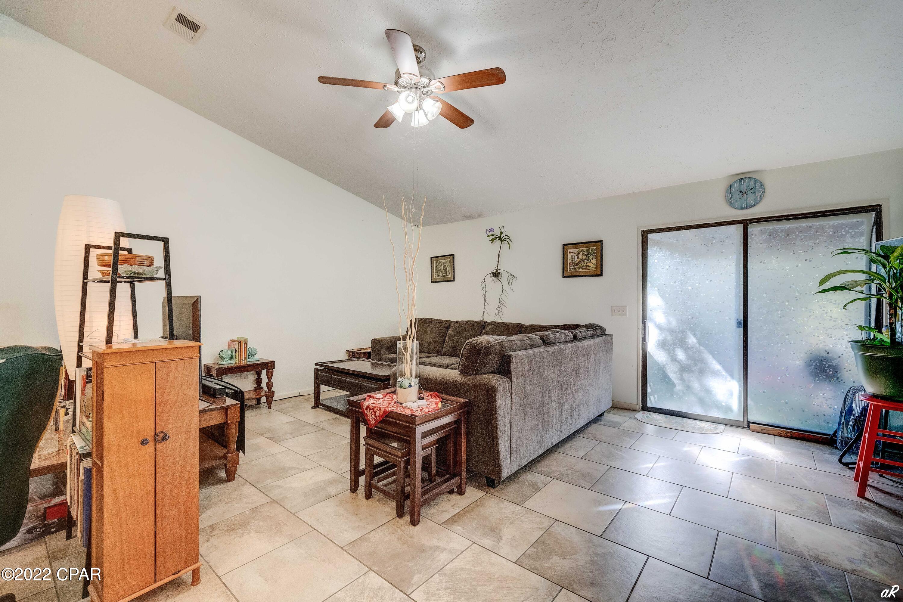 North Lagoon Heights - Residential