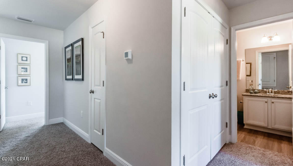 Hathaway Townhomes - Residential Lease