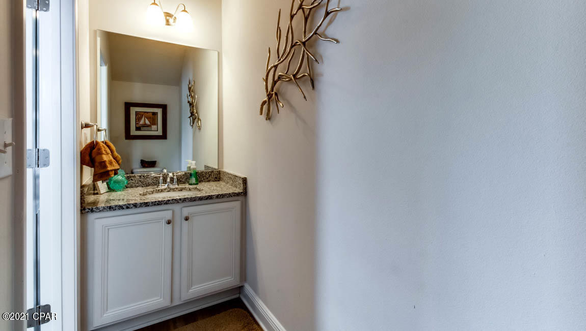 Hathaway Townhomes - Residential Lease