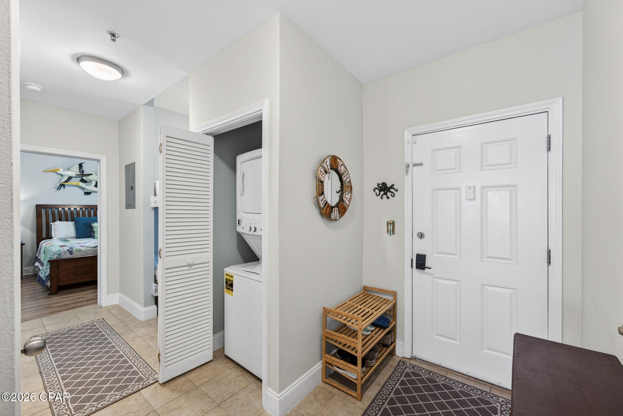 Laketown Wharf - Residential