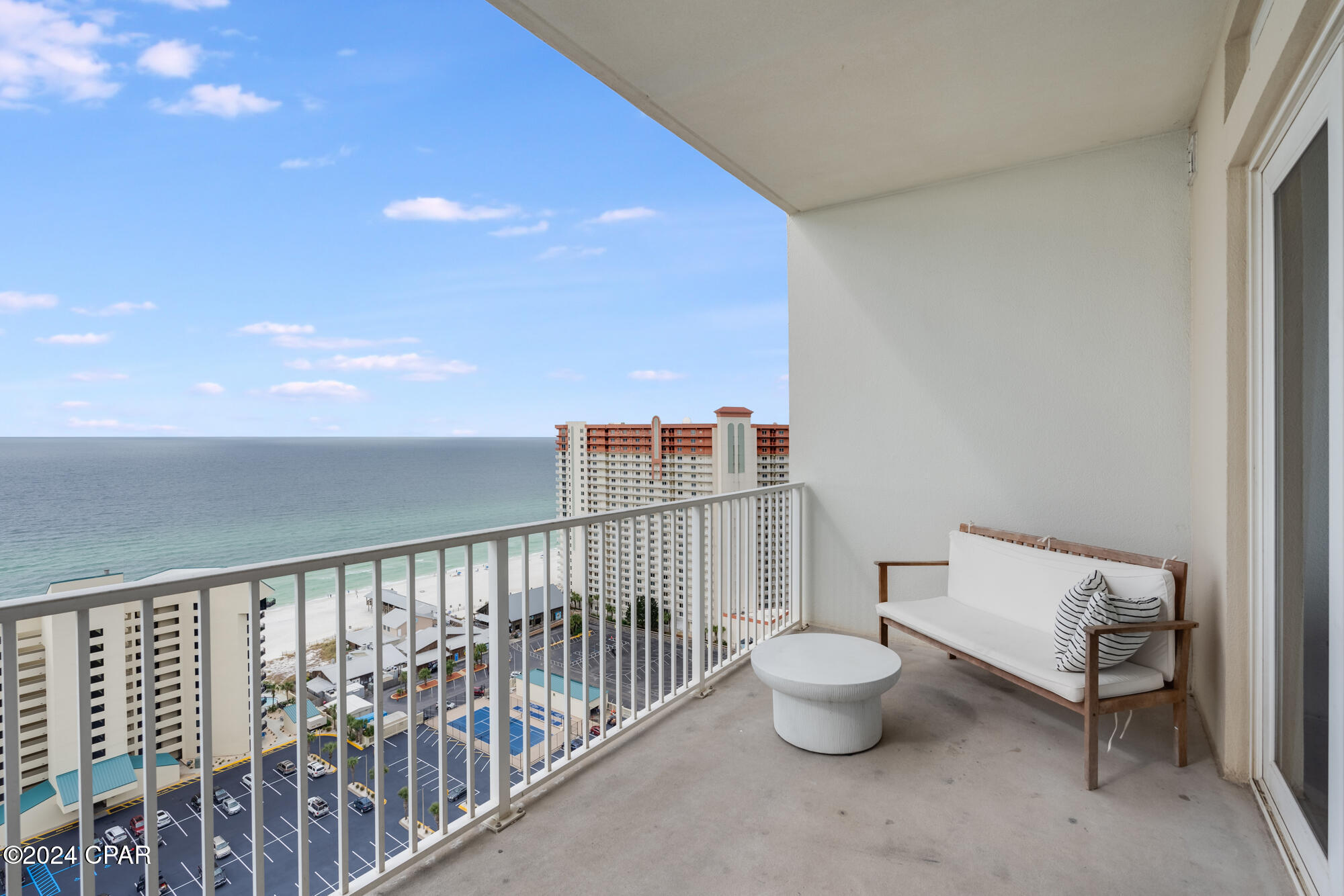 Laketown Wharf - Residential