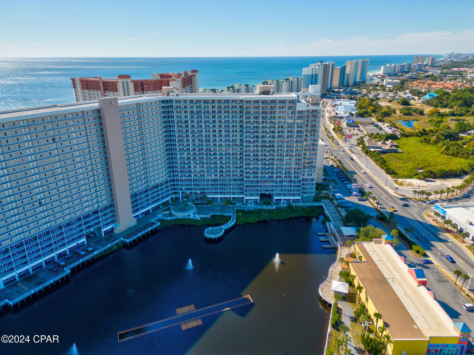 Laketown Wharf - Residential