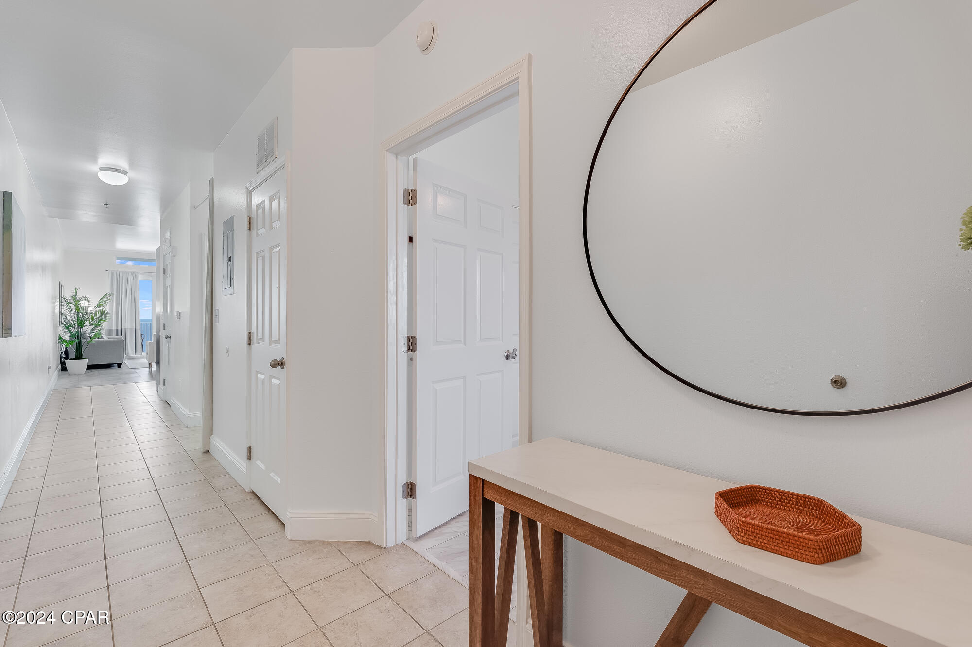 Laketown Wharf - Residential