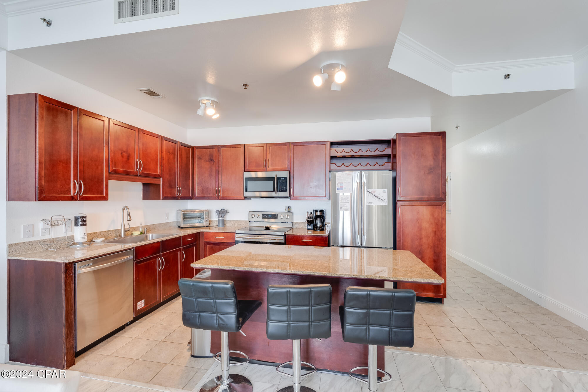 Laketown Wharf - Residential