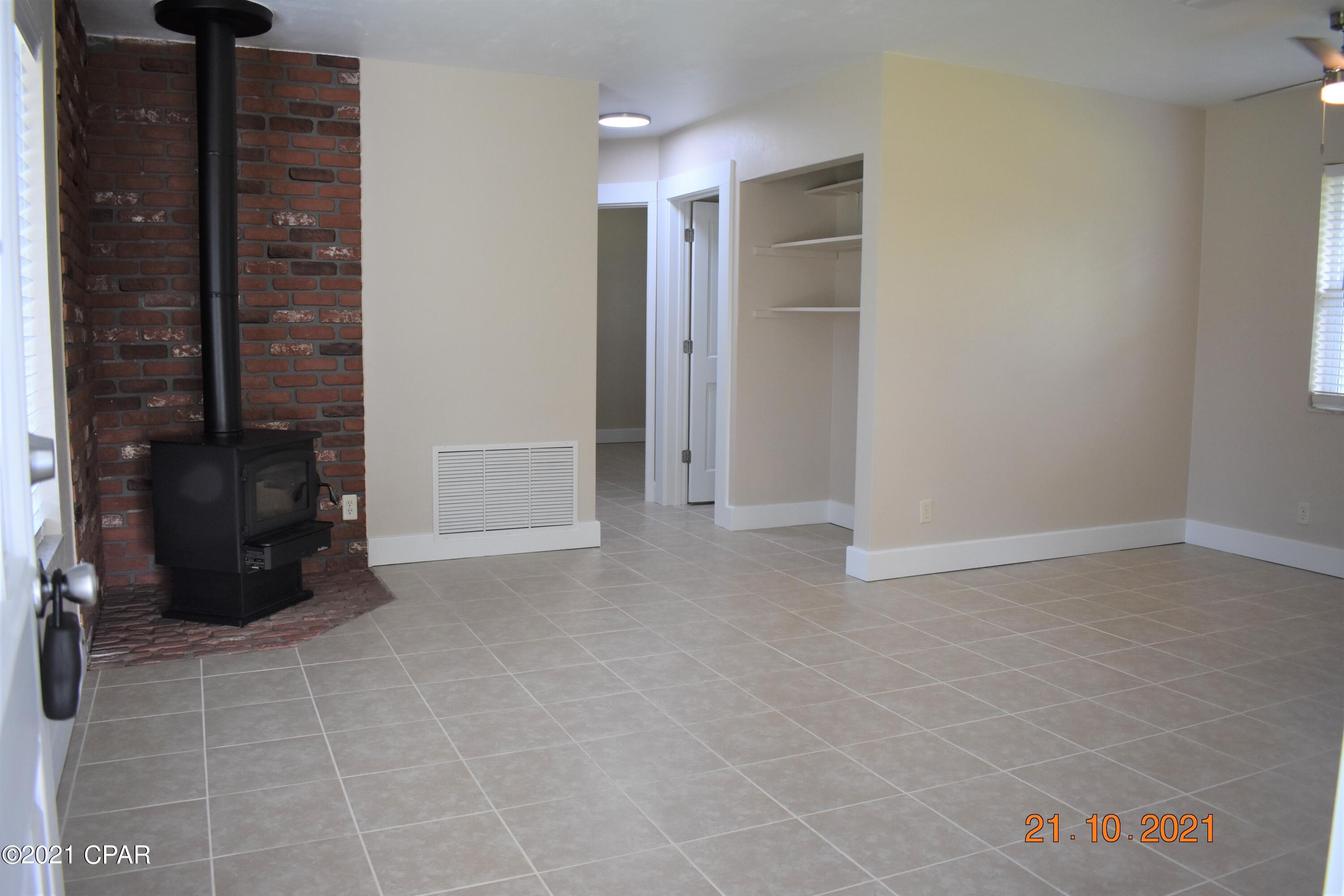 Sunny Hills Unit 4 - Residential