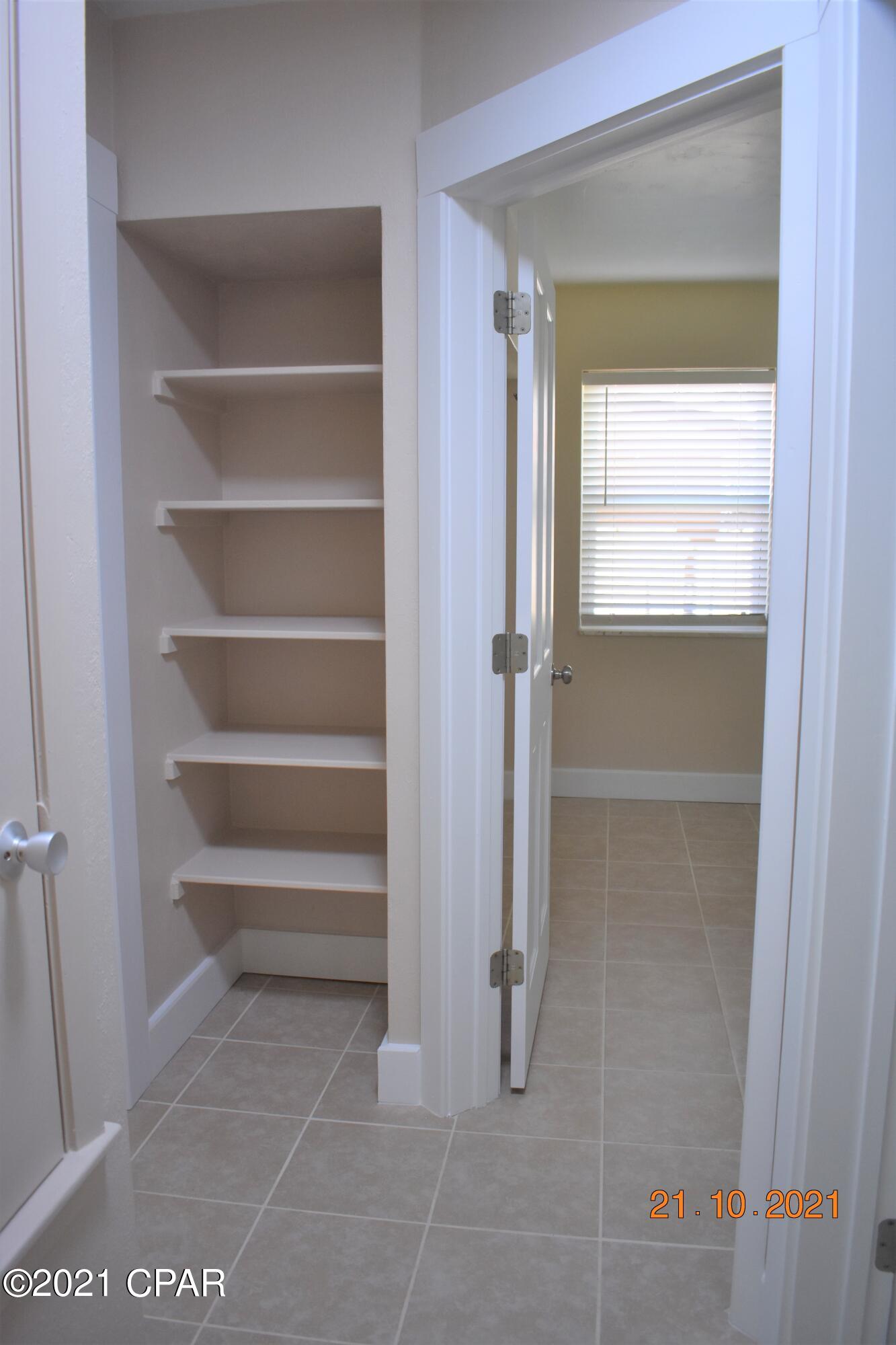 Sunny Hills Unit 4 - Residential