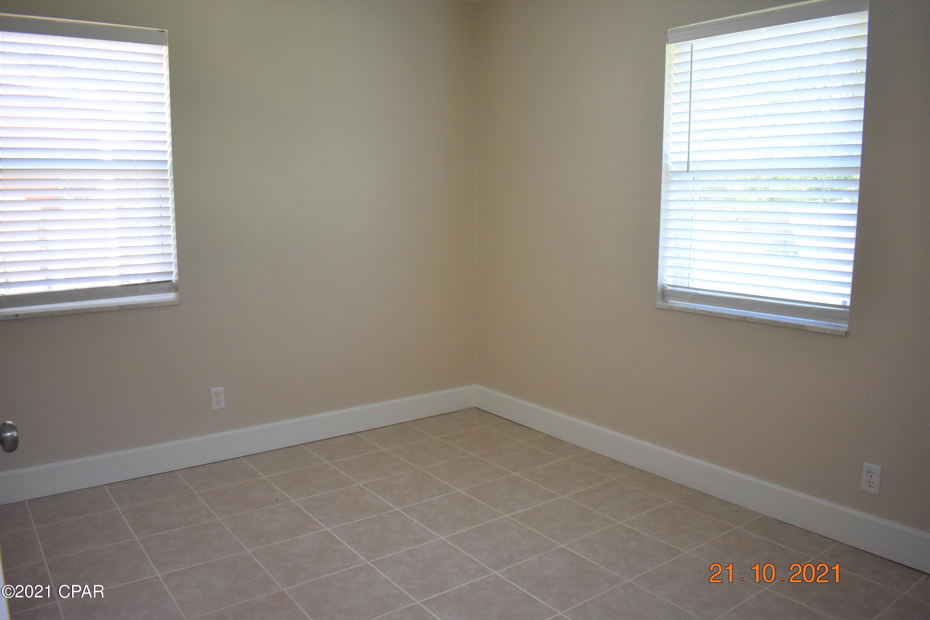 Sunny Hills Unit 4 - Residential