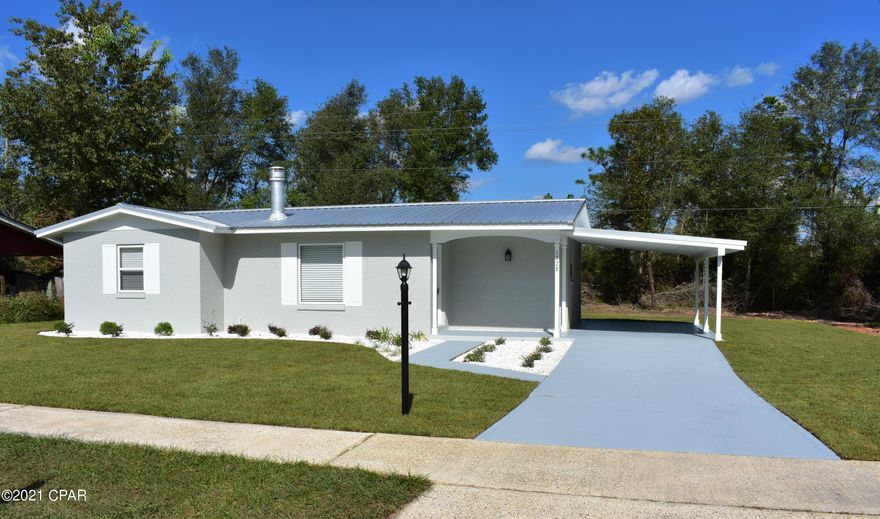 CURRENTLY UNDER CONTRACT, SELLER ACCEPTING BACKUP OFFERS

Adorable, newly renovated home in Sunny Hills subdivision. 2/1 block home that features a new roof (10/2021), new a/c (9/2021), newly painted interior, new stucco finish on exterior that has been painted/waterproofed, wood burning stove, professionally landscaped, windows are about 5 years old, 12x12 shed with electric and much more! Washer and dryer are included. Survey available. Call to get a showing scheduled on this great home soon!