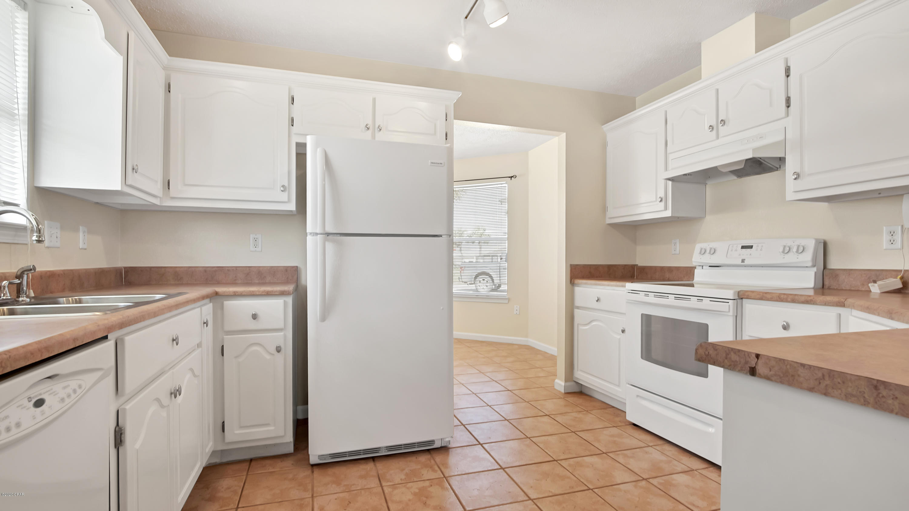 Pine Tree Place Unit 2 - Residential