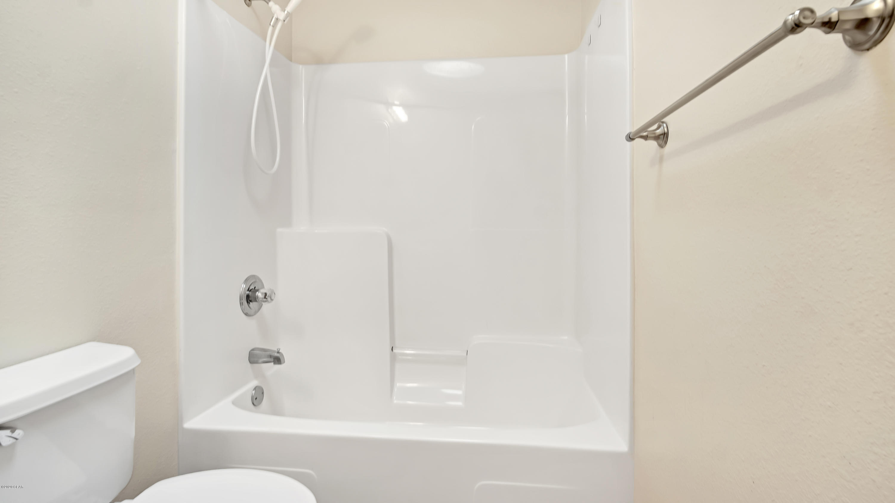 Pine Tree Place Unit 2 - Residential