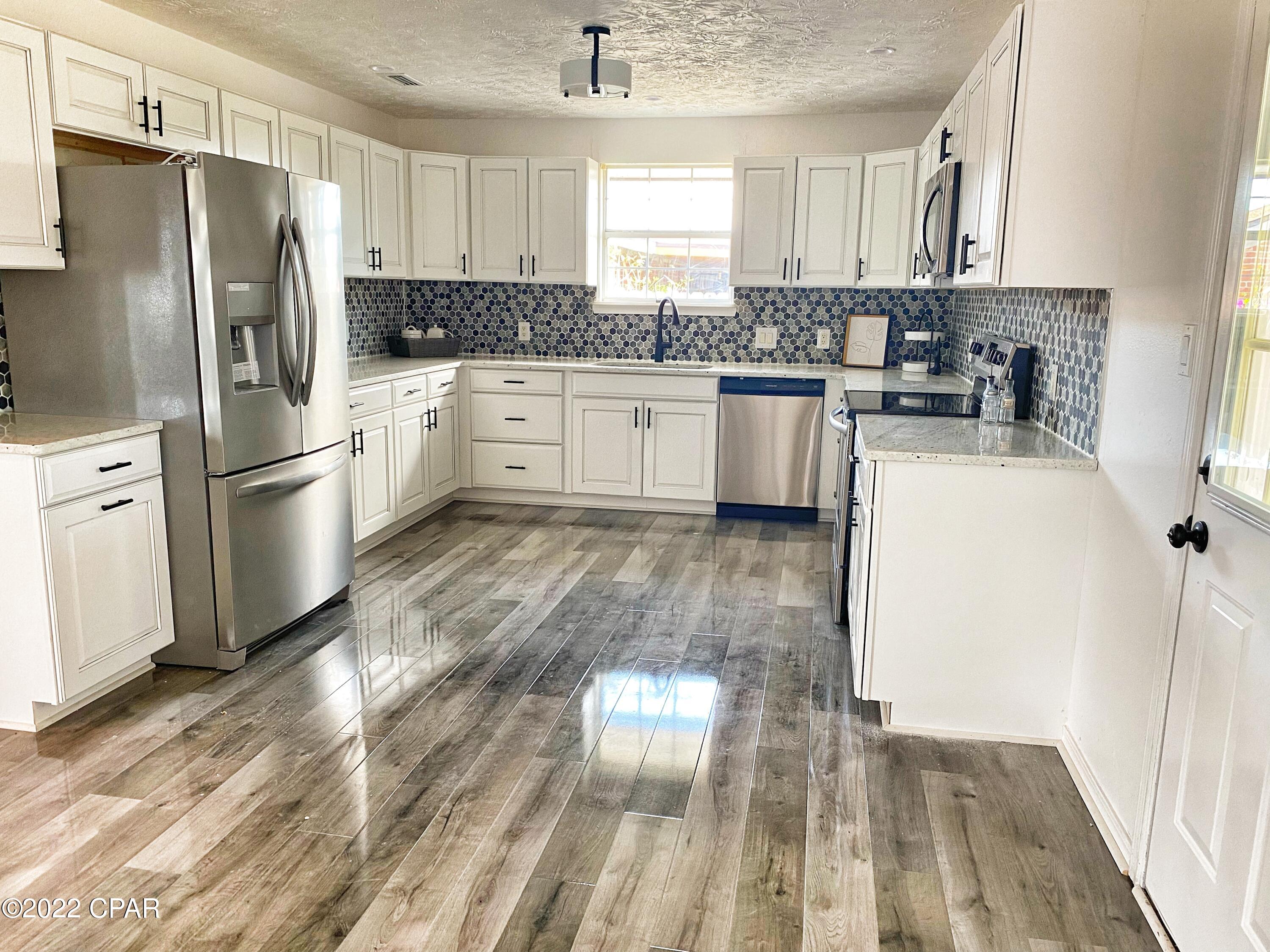 Island View Estates - Residential