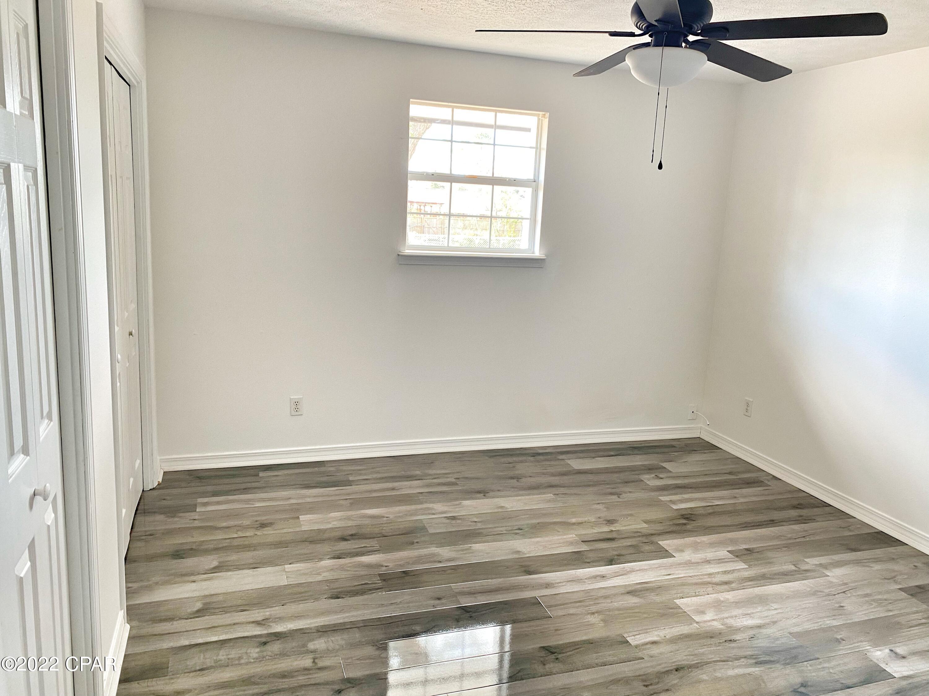 Island View Estates - Residential