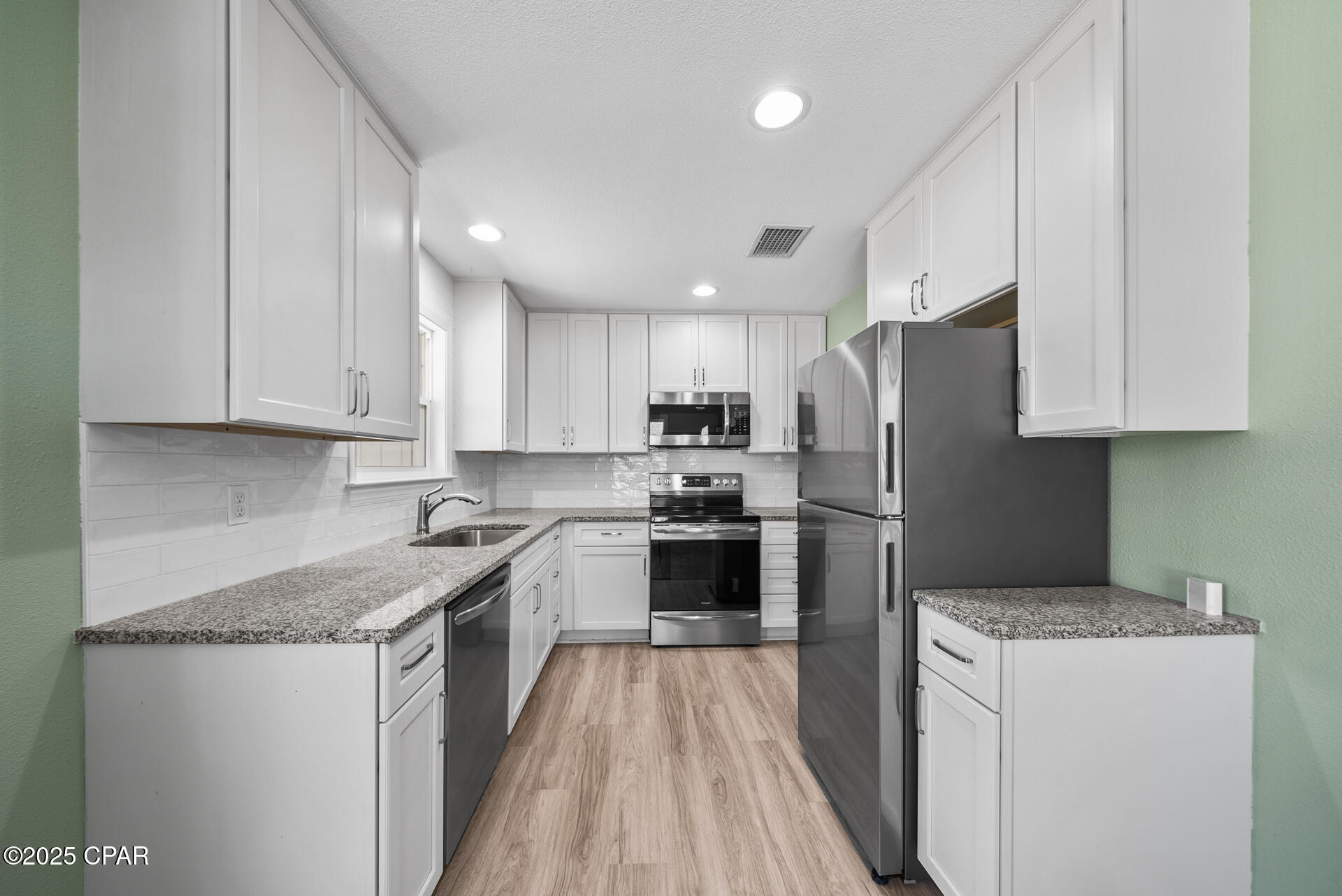 Cove Terrace 2nd Add - Residential