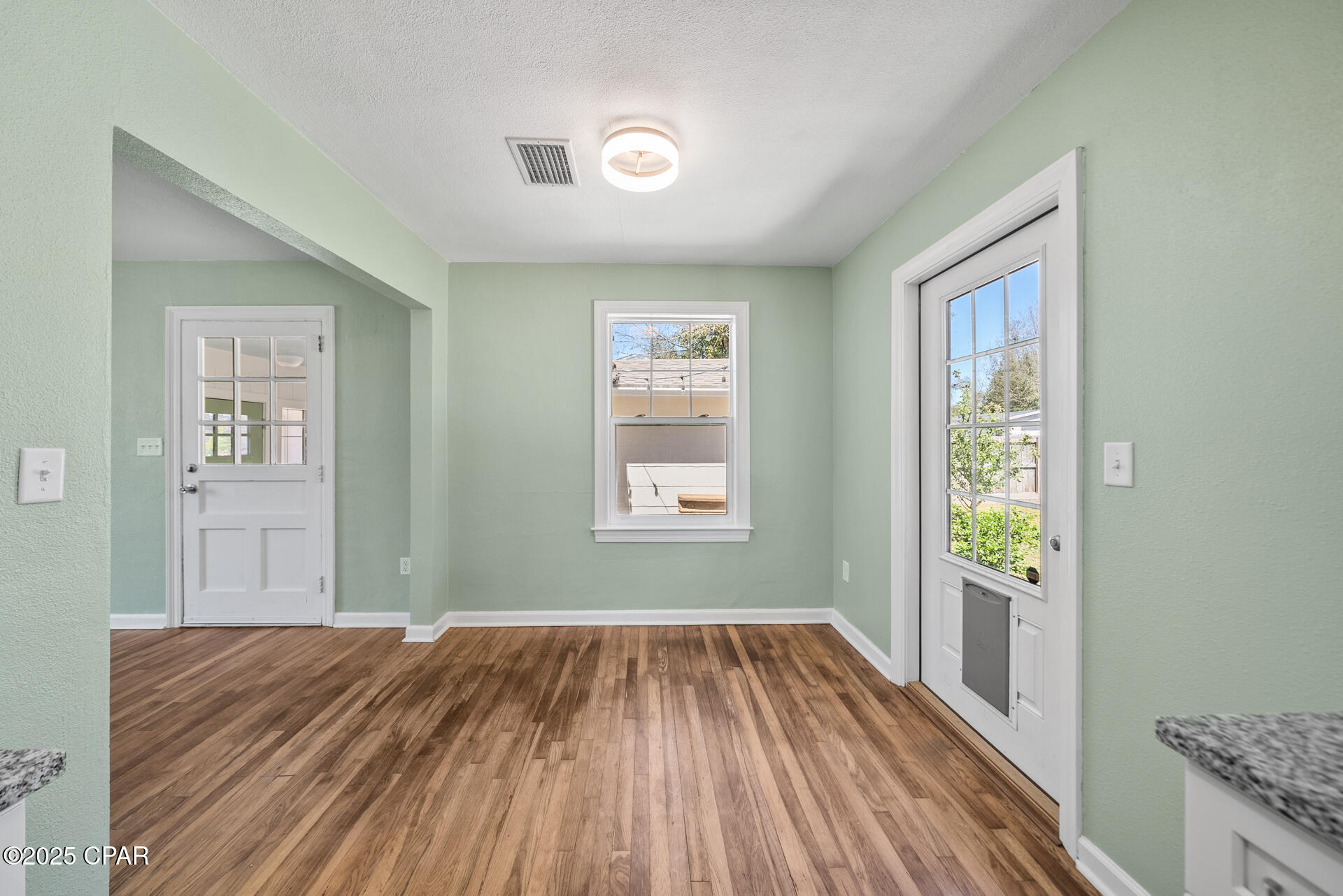 Cove Terrace 2nd Add - Residential