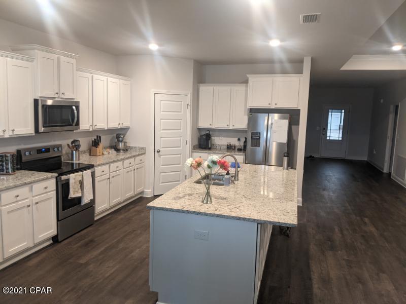 [No Recorded Subdiv] - Residential Lease