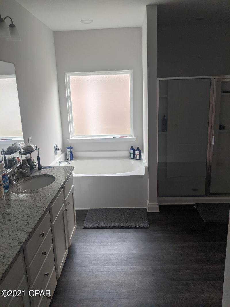 [No Recorded Subdiv] - Residential Lease