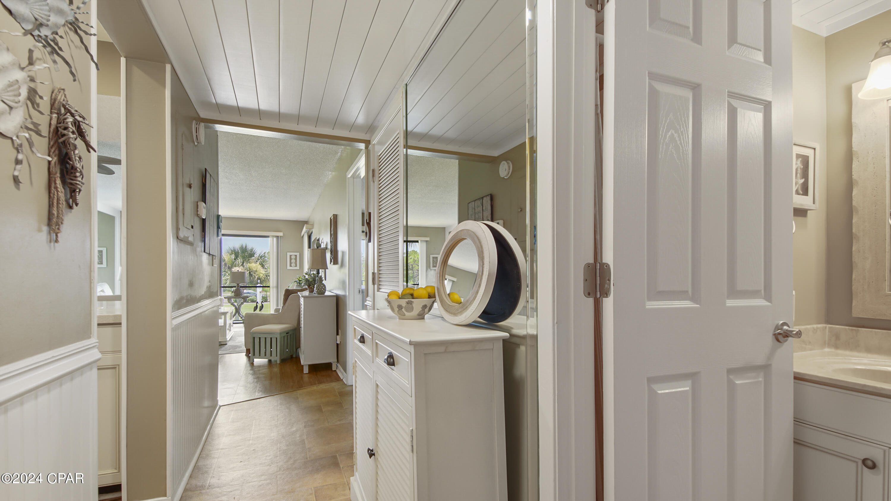 Edgewater Golf Villas V-A - Residential