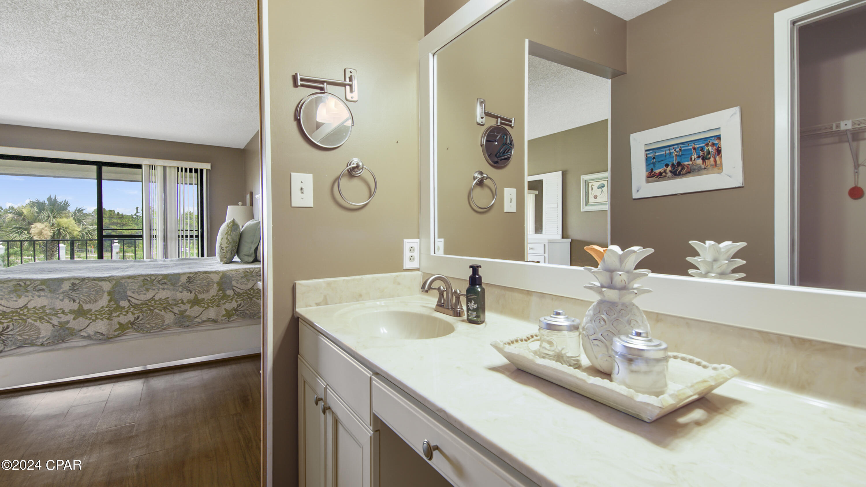 Edgewater Golf Villas V-A - Residential