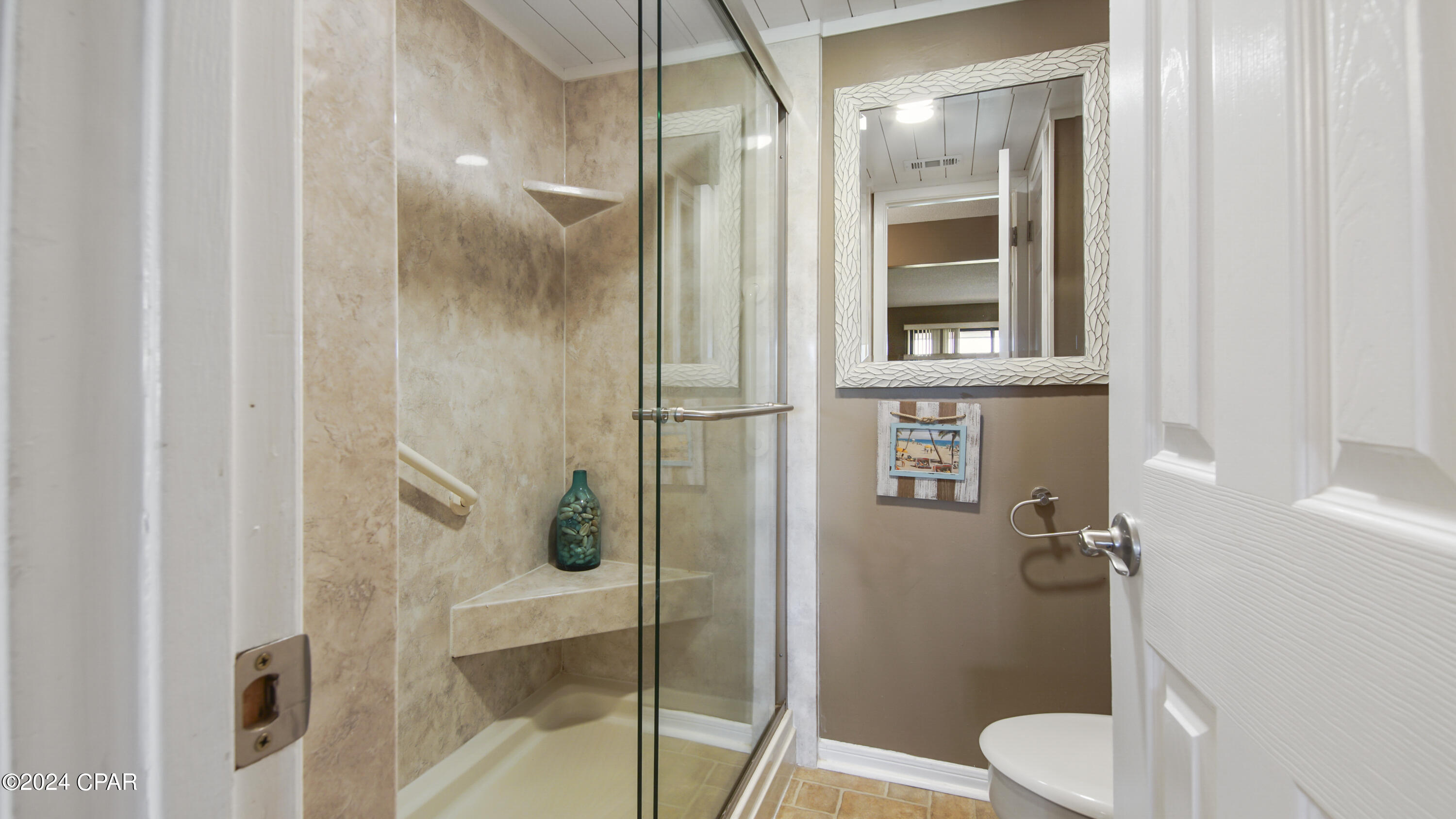 Edgewater Golf Villas V-A - Residential