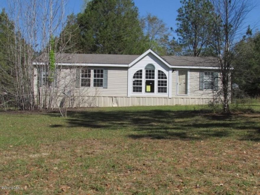 3 bed, 2 bath manufactured home on over 4 acres of land! This is a good sized home but may need some repairs.
