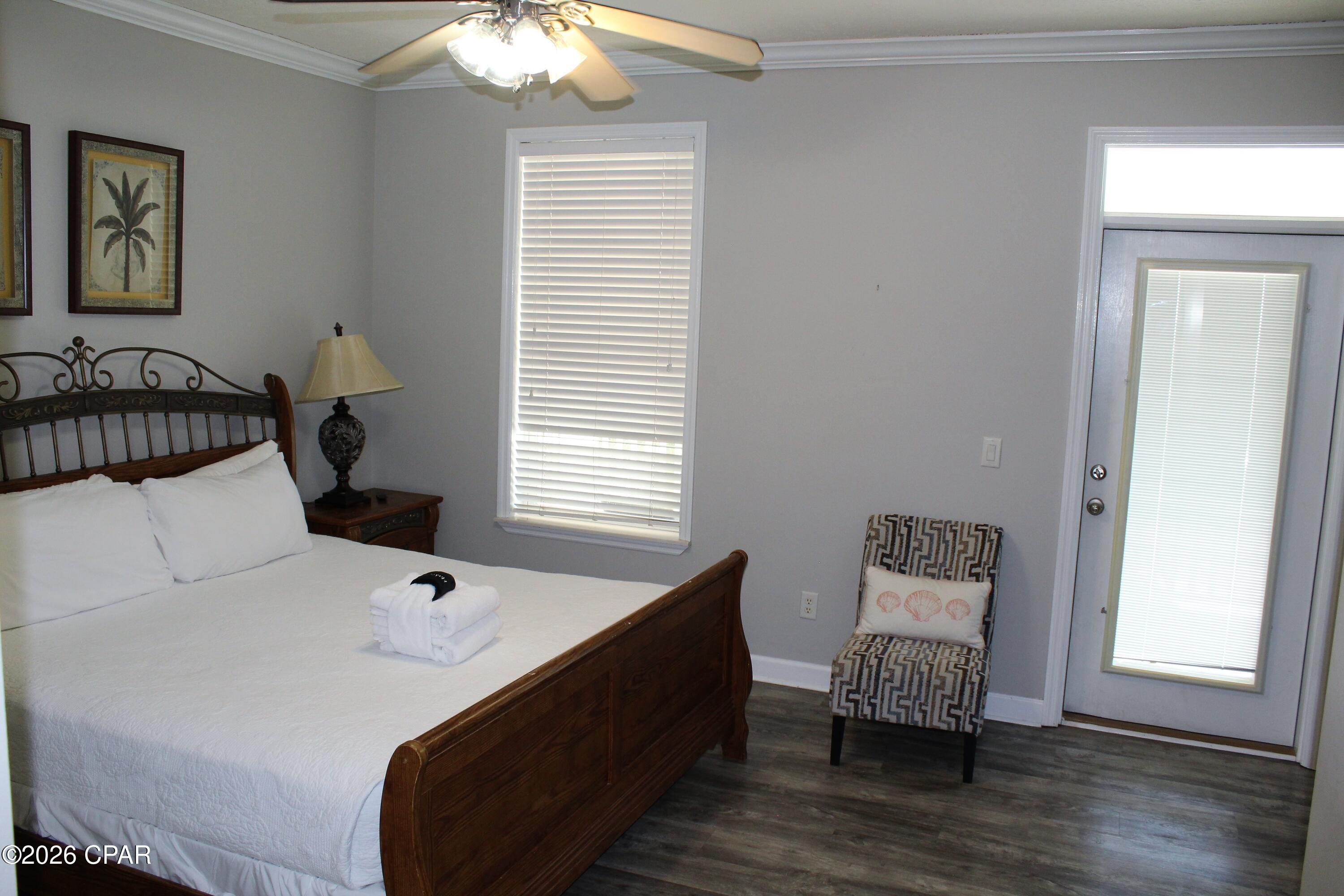 Shores - Residential