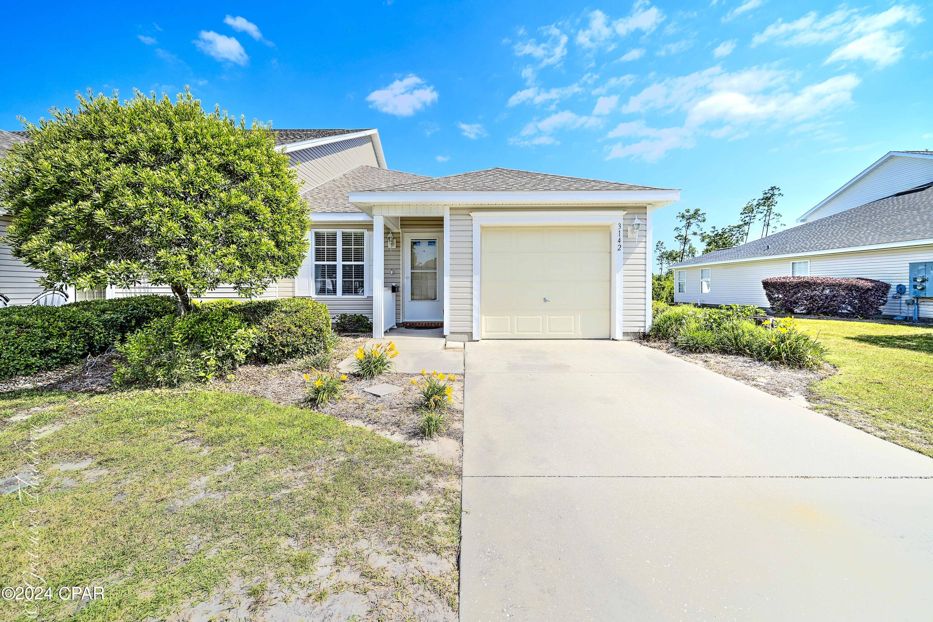 Hammocks - Residential Lease