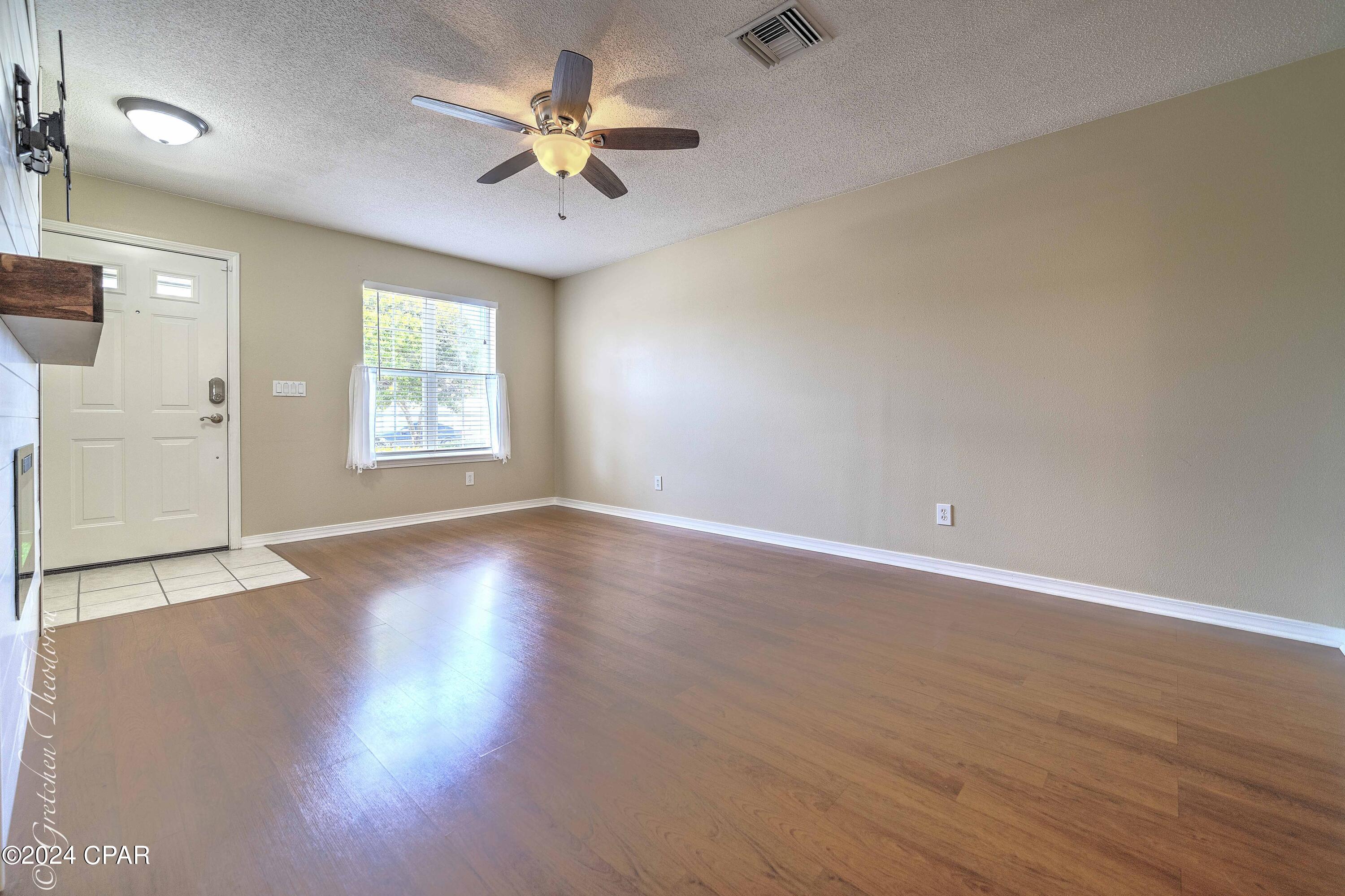 Hammocks - Residential Lease