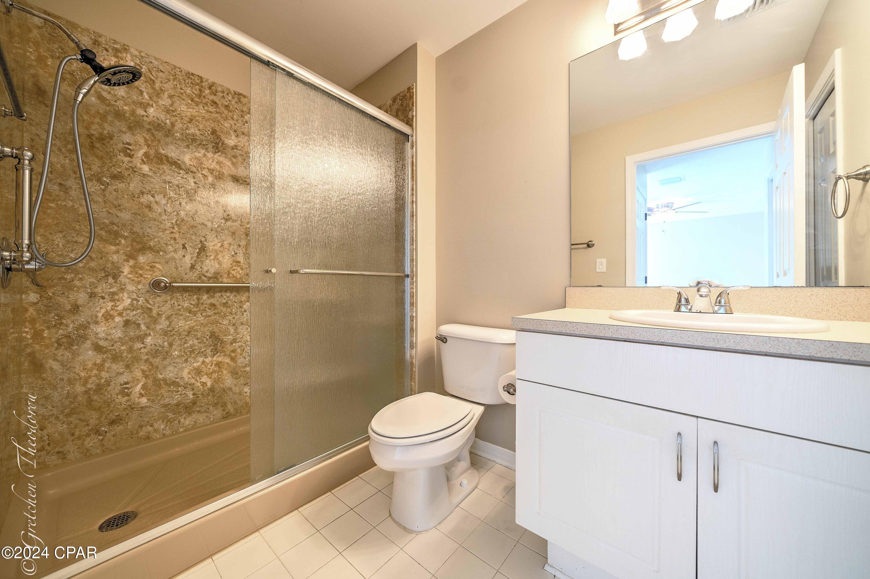 Hammocks - Residential Lease