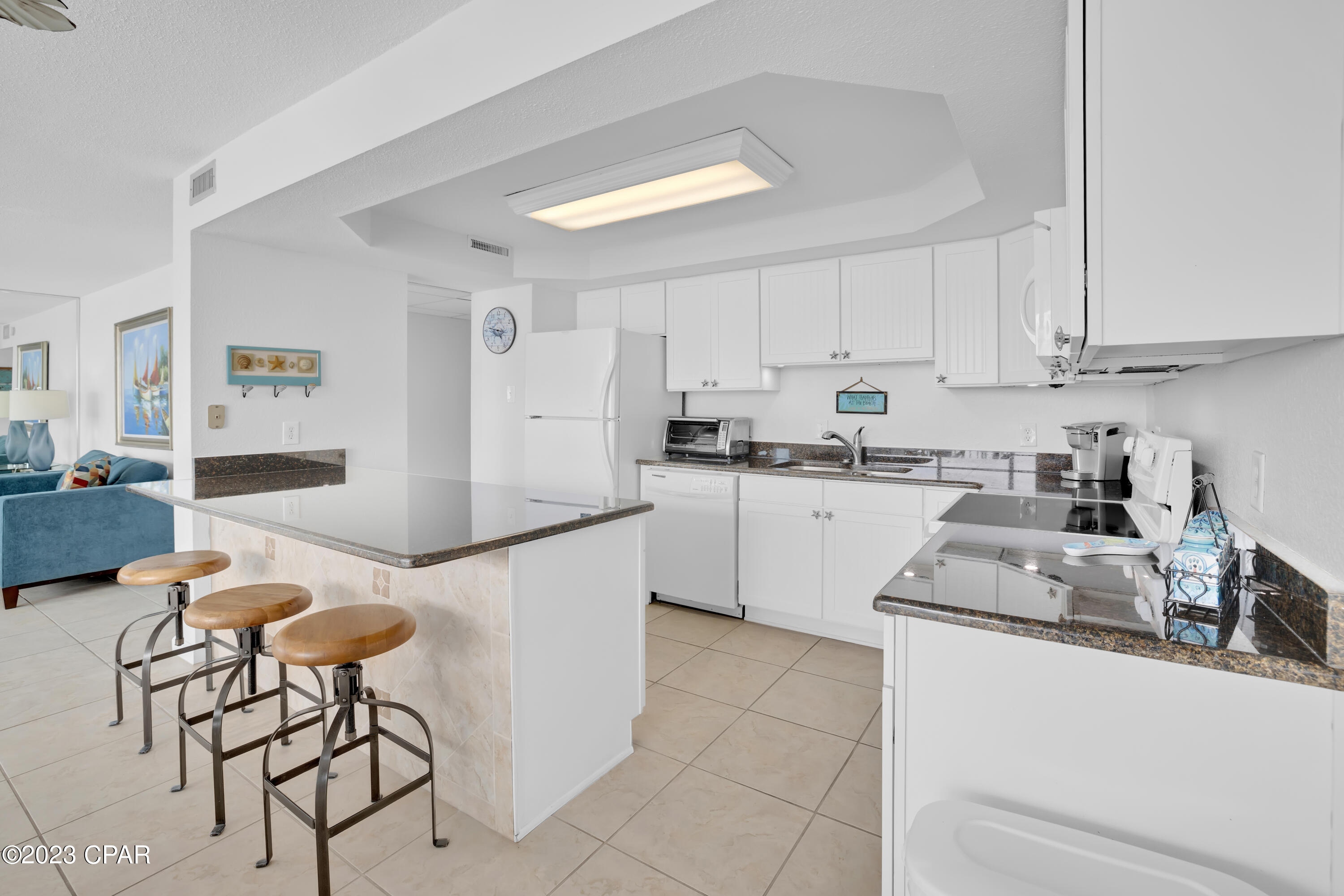 Leeward/Windward Condo - Residential