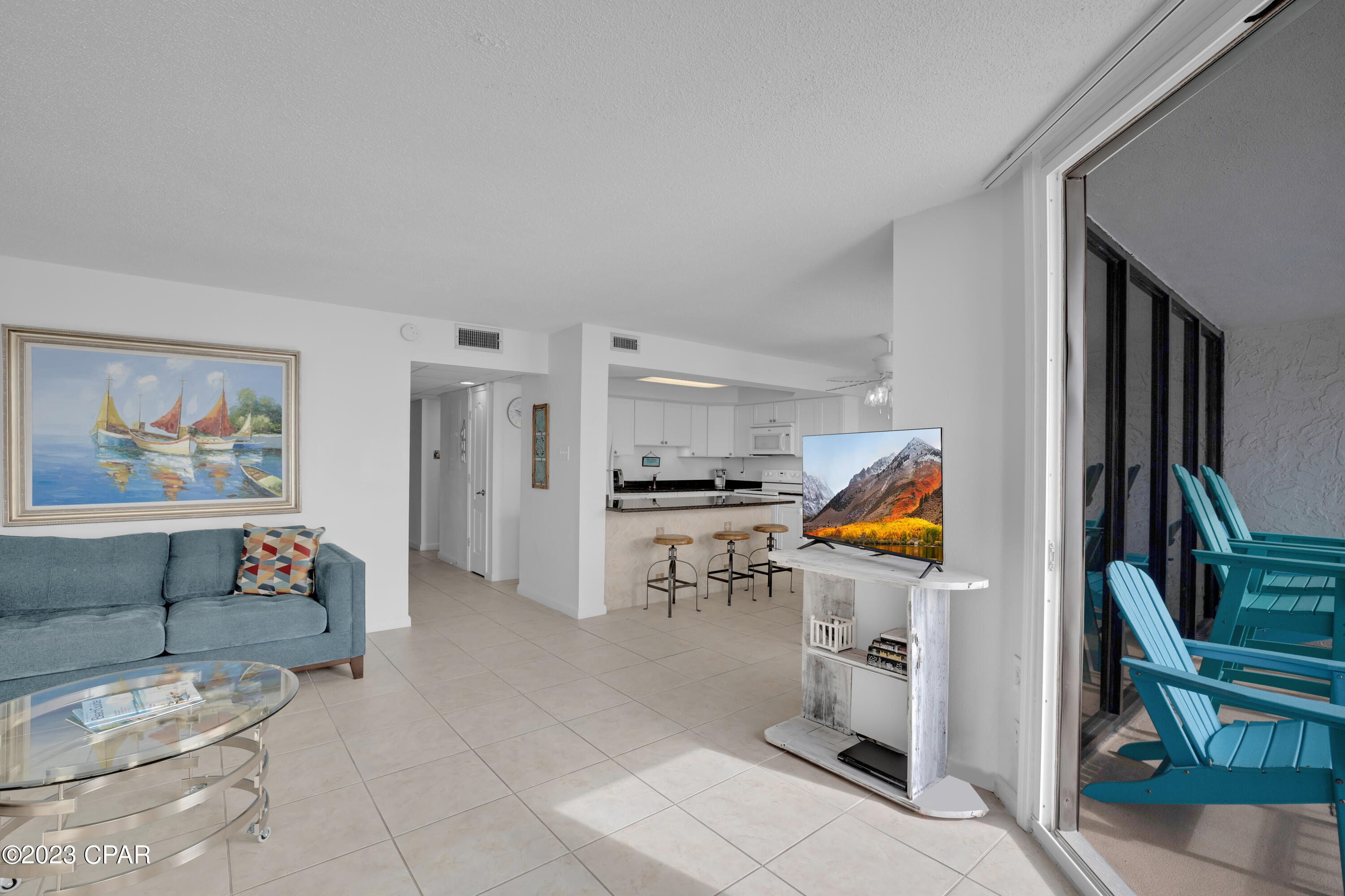 Leeward/Windward Condo - Residential