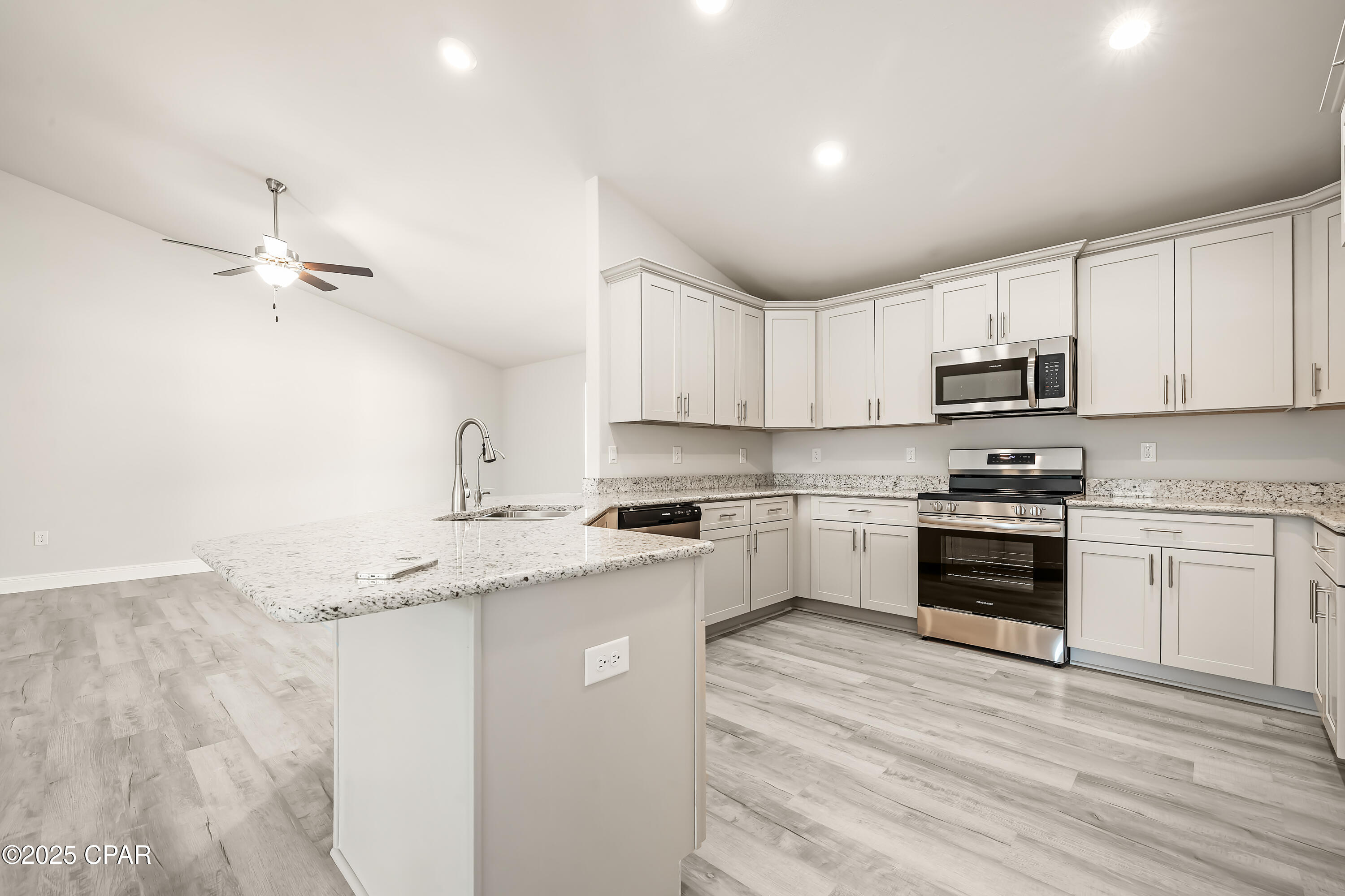 Sunrise at East Bay - Residential