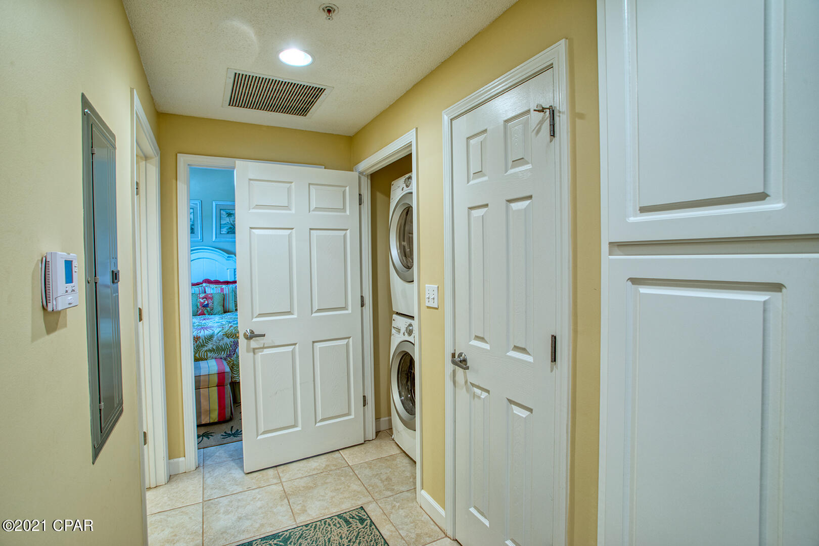 Sterling Reef - Residential