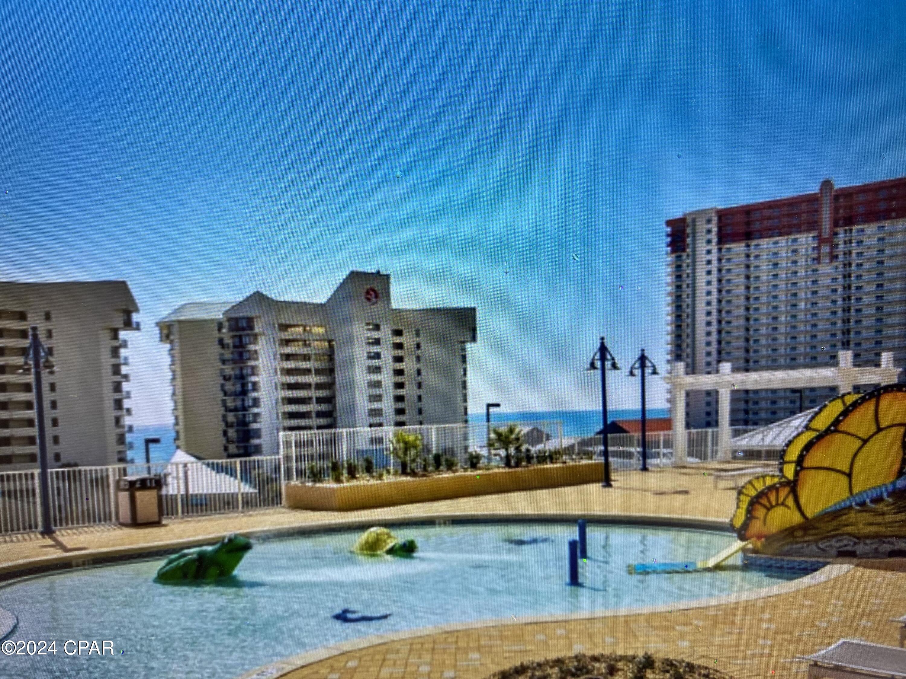 Laketown Wharf - Residential