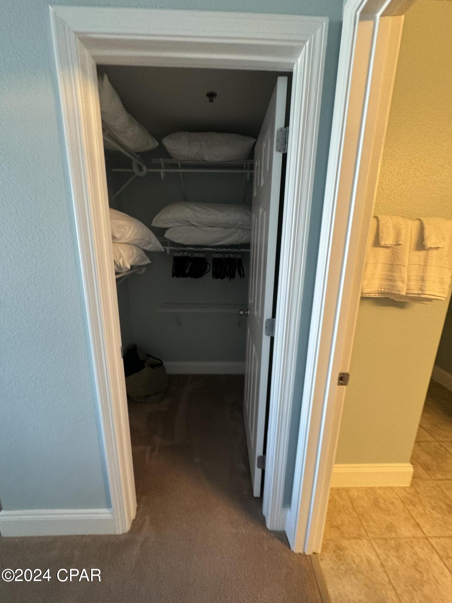 Laketown Wharf - Residential