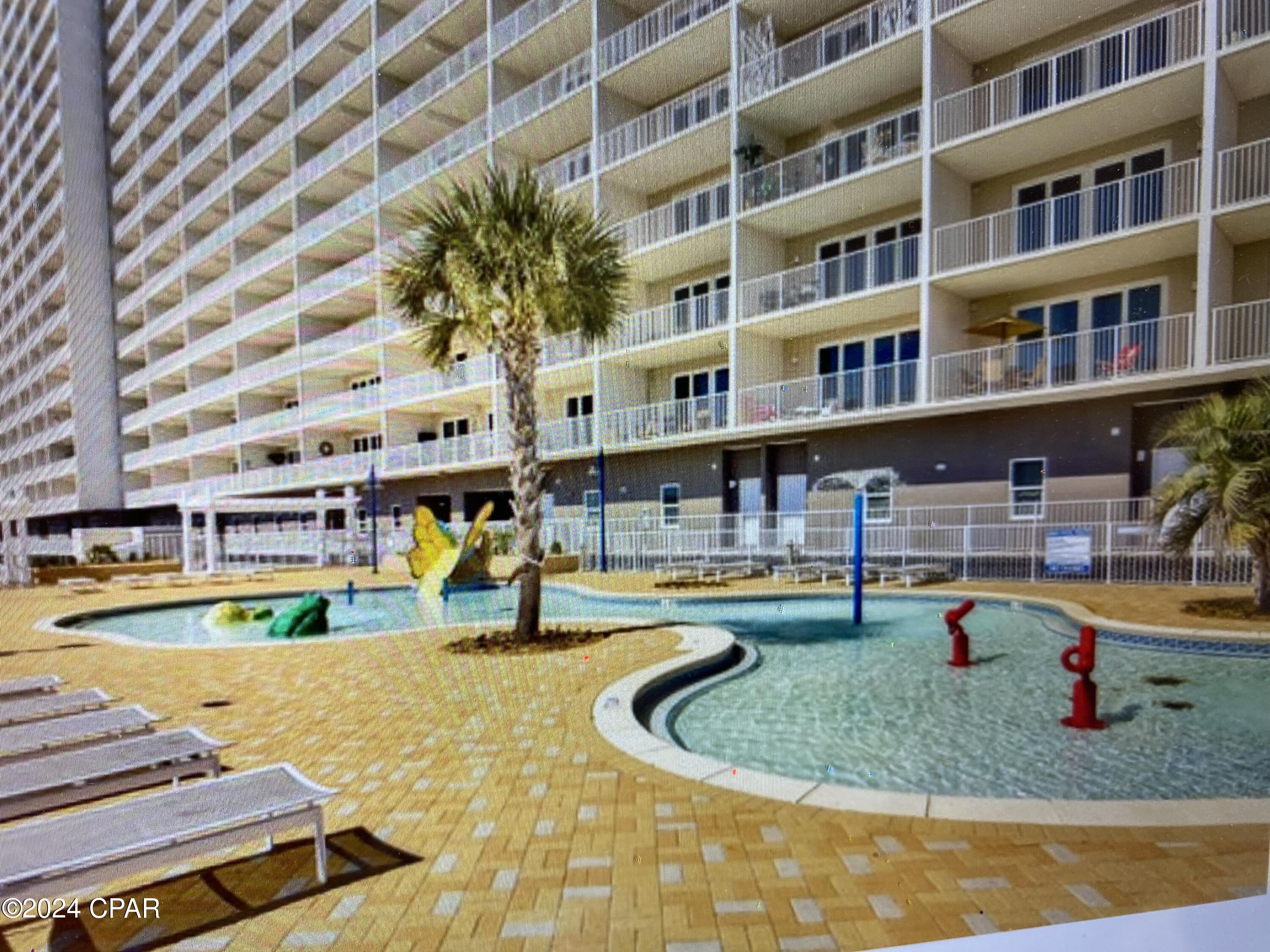 Laketown Wharf - Residential