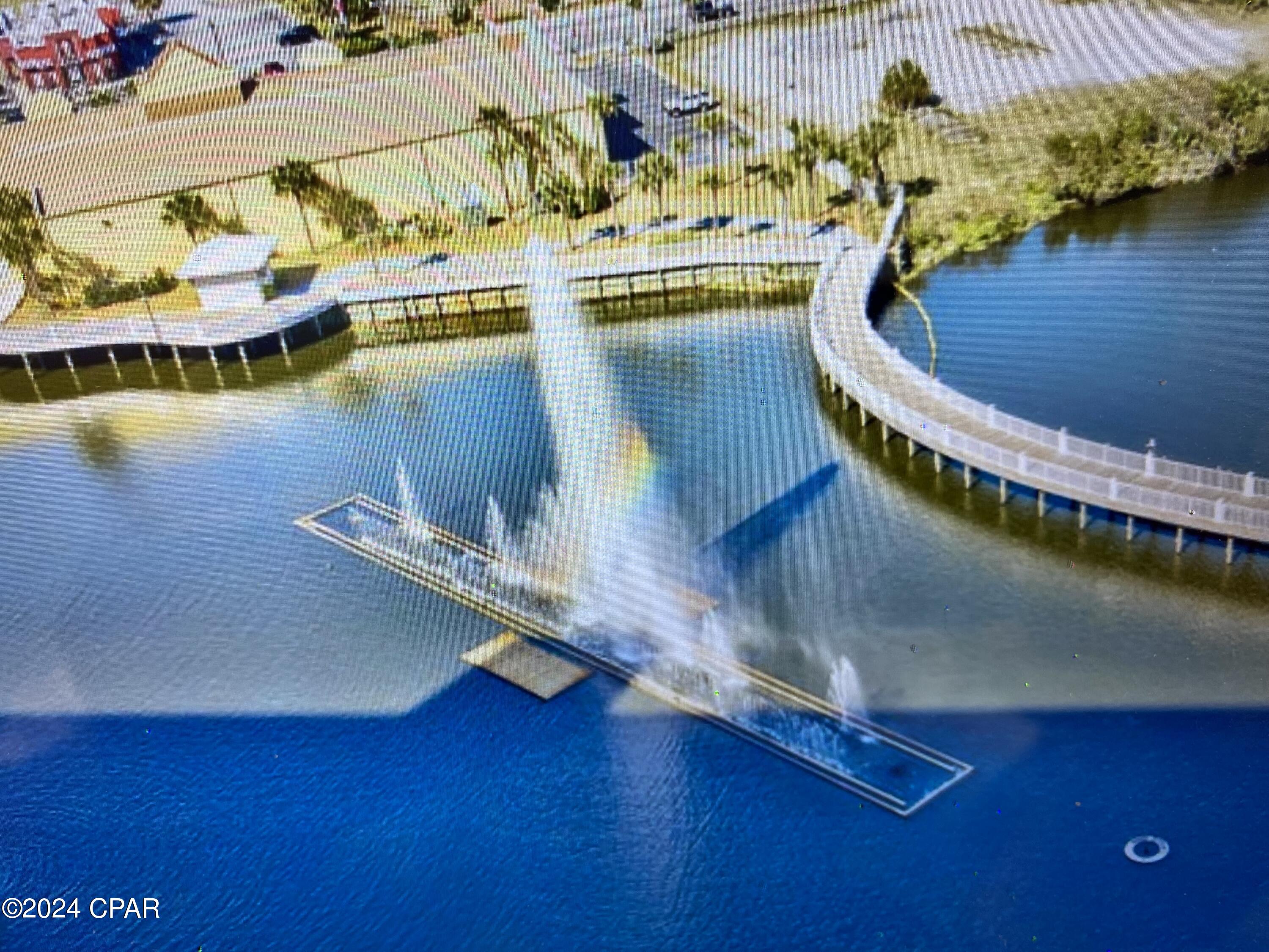 Laketown Wharf - Residential