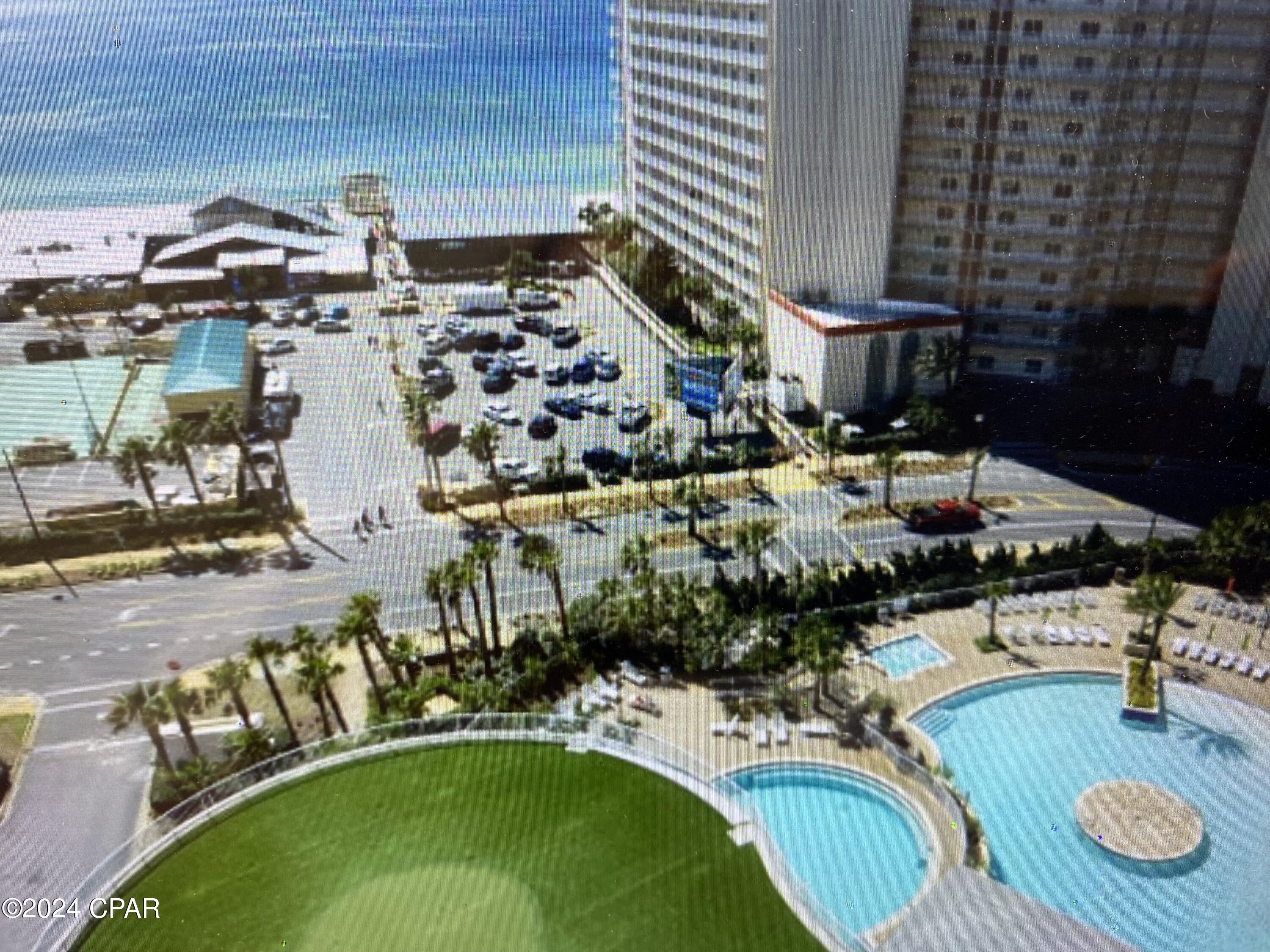 Laketown Wharf - Residential