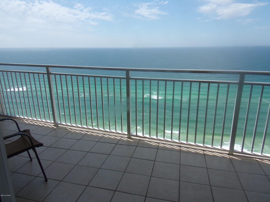 PRICED TO SELL! LISTED BELOW APPRAISAL!

GREAT RENTAL! This spacious PENTHOUSE UNIT boasts breathtaking views of the sandy white beaches, 3 bedrooms and 3 and a half baths. The master bath has a large Jacuzzi tub with separate shower. Enjoy the large walk in closet. Granite countertops in the kitchen. The unit has it all!! Plus, add in the amenities of Emerald Beach and you are set. Starbucks is on site, there's several pools and tiki bars and even the Sky Bar and Grille located in the walk-over. You are close to Pier Park and many restaurants!!