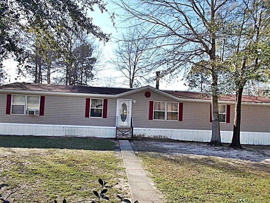 Large  4bedroom 2 bath home in city limits, lots of room, family room,double fireplace, dining room, bonus room, large master bed and bathroom.  30x30 Pole barn with a fenced in yard, 20x20 carport,  call agent to view this home.