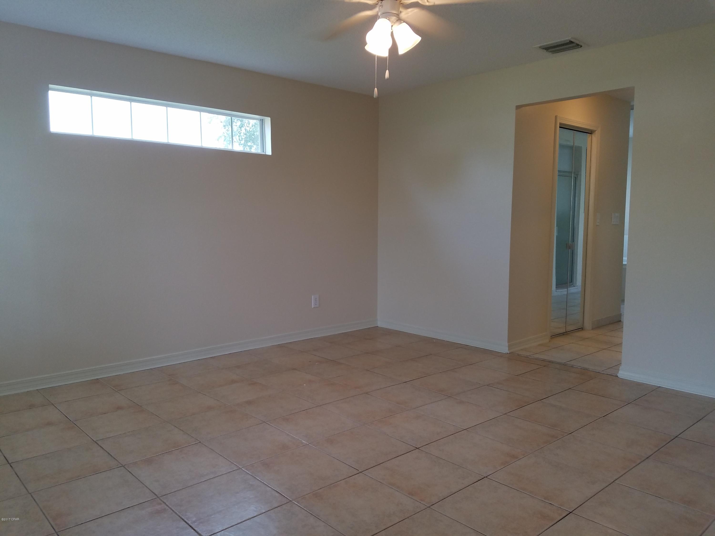 Palmetto Trace Phase 1 - Residential Lease