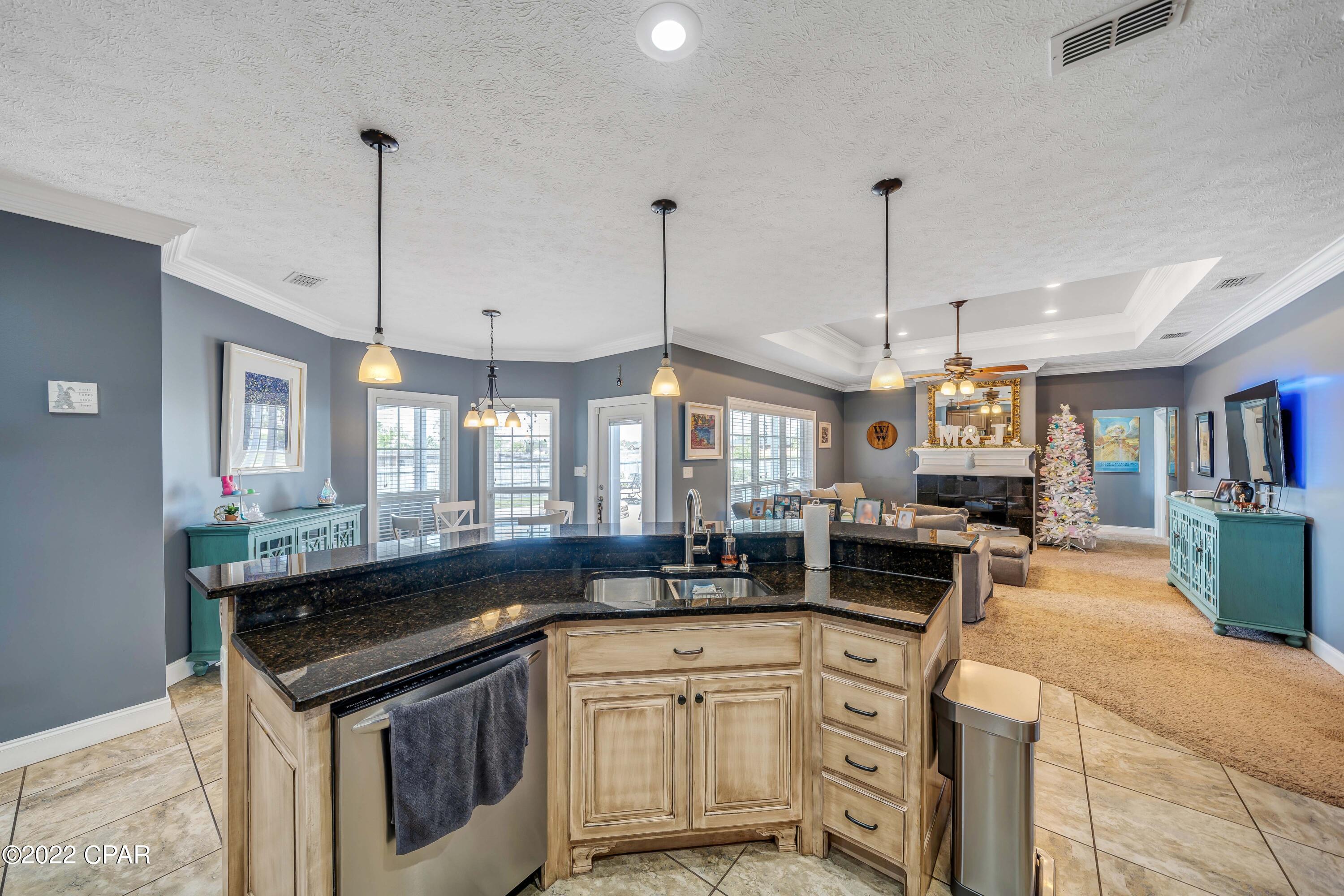 Kirkland Manor - Residential