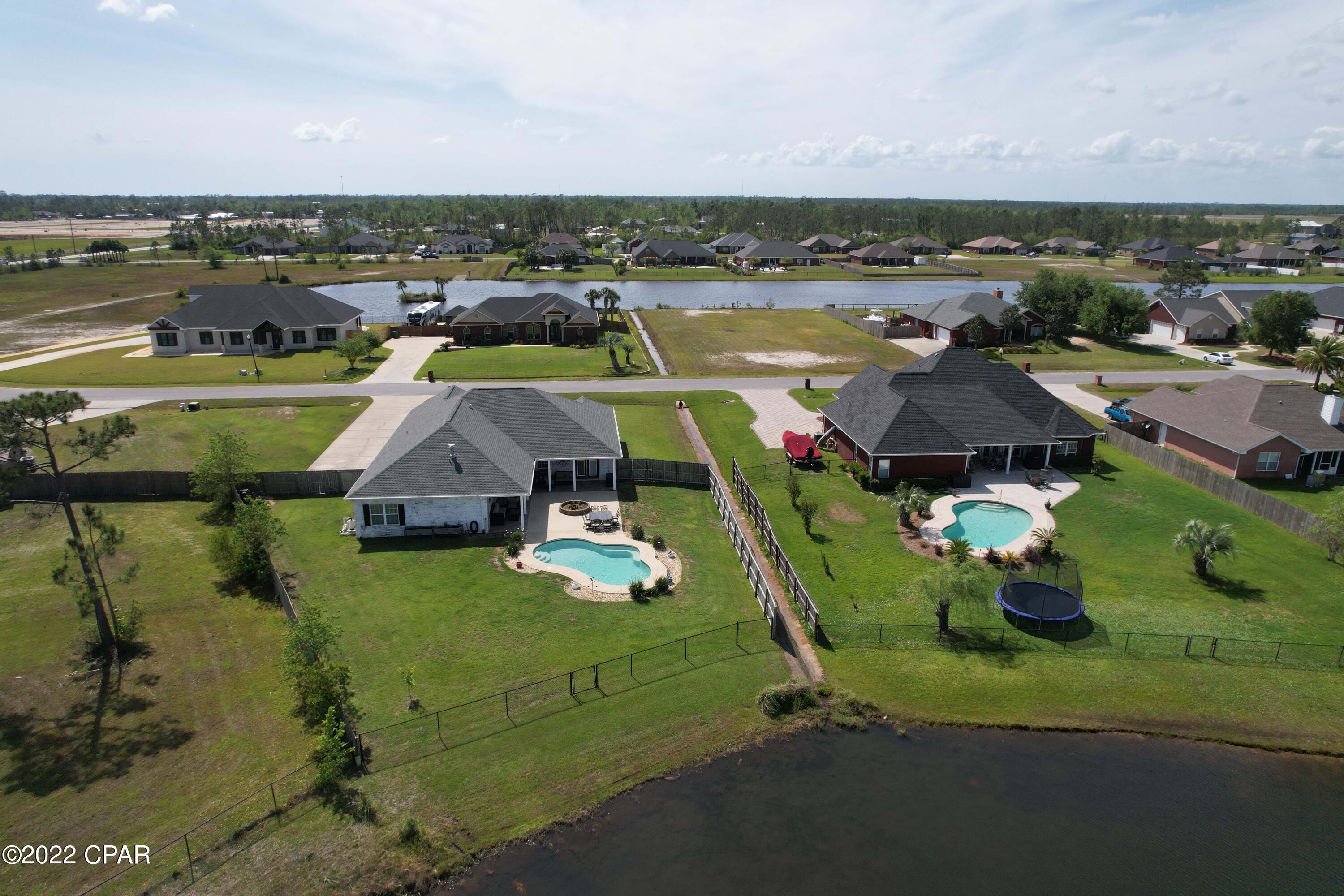 Kirkland Manor - Residential