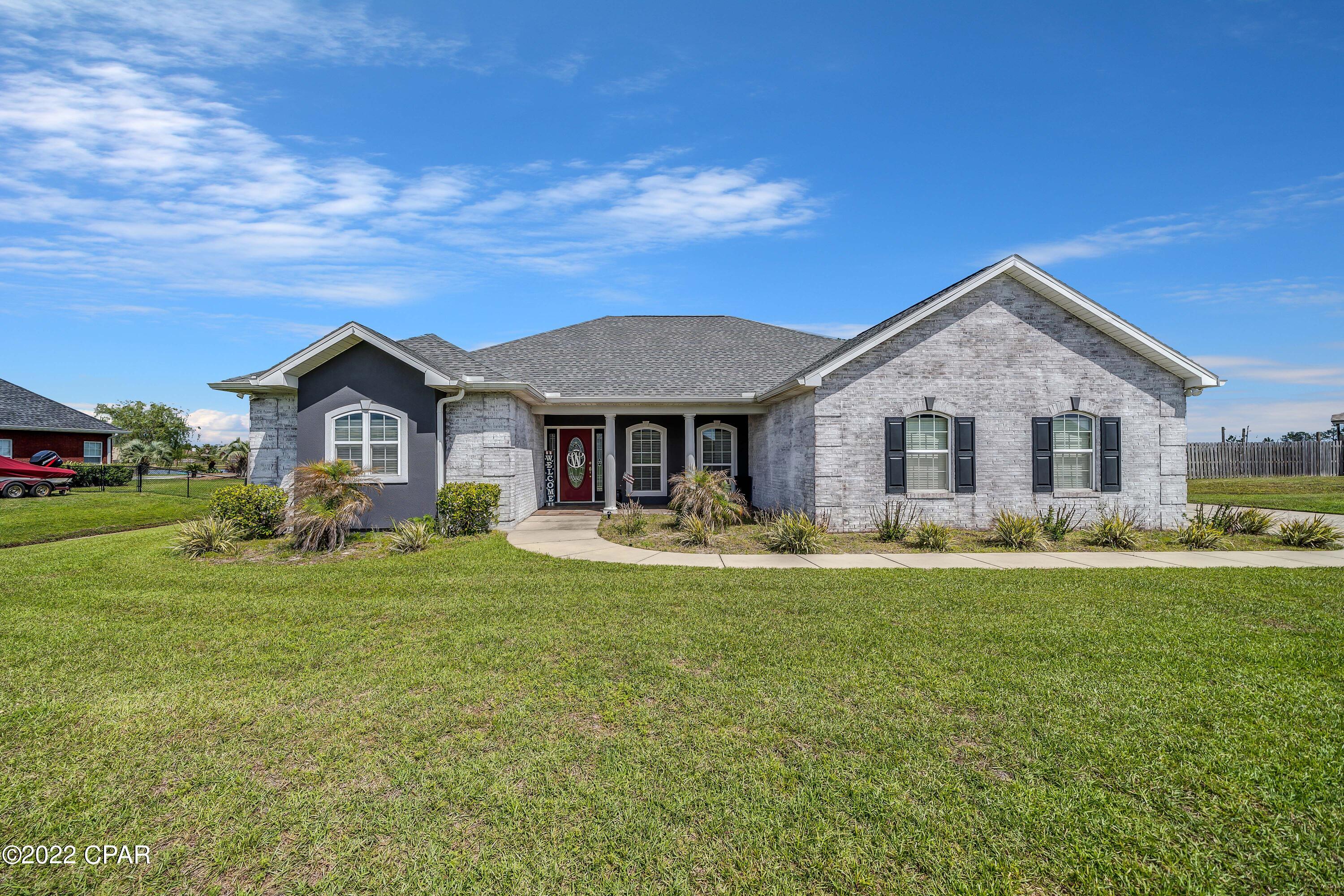 Kirkland Manor - Residential