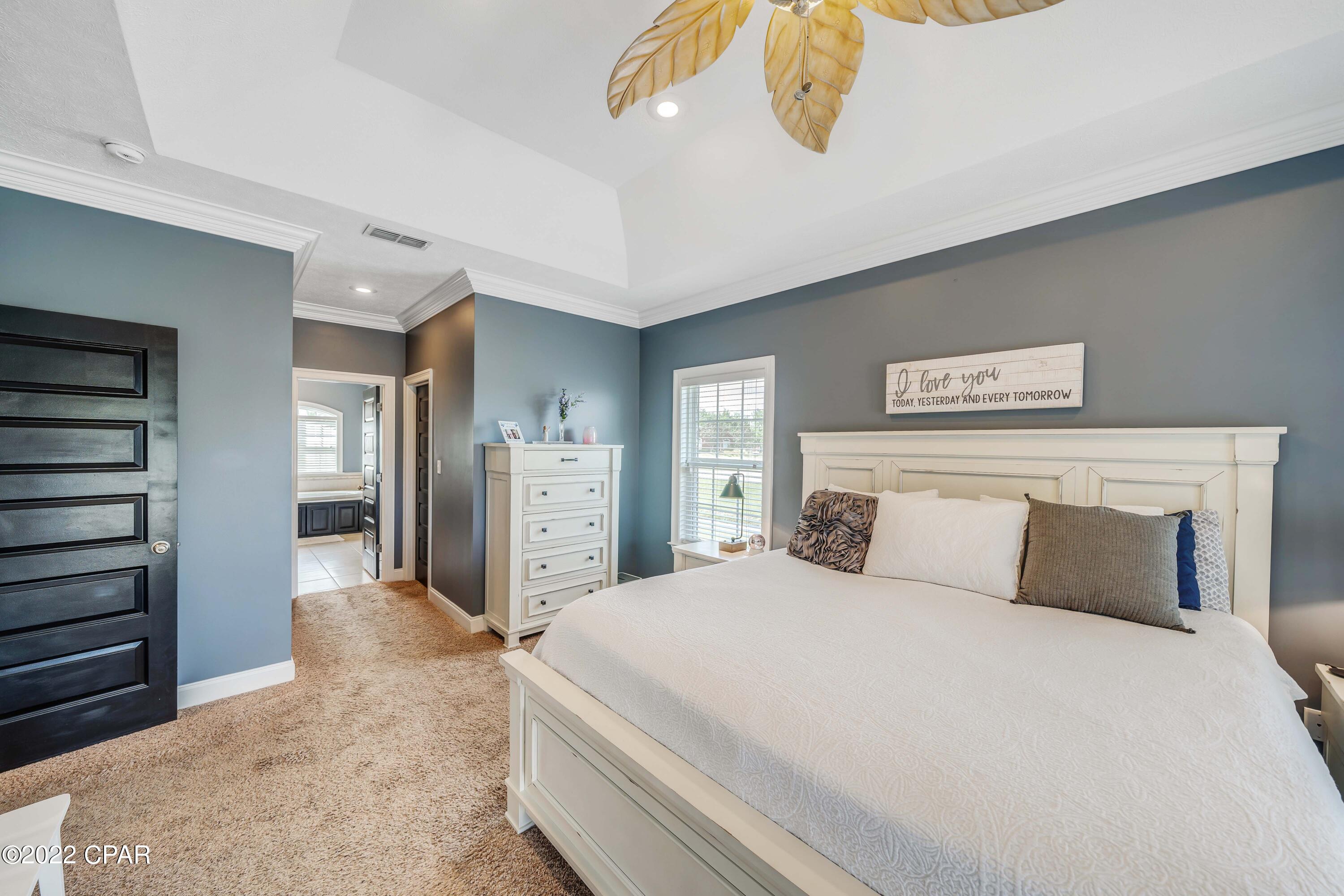 Kirkland Manor - Residential