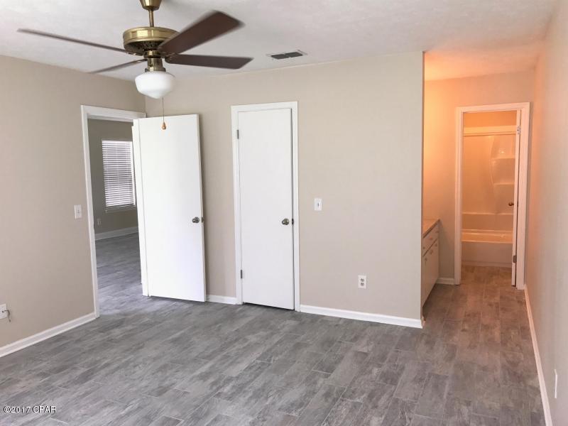 Greenwood Estates 4 - Residential Lease