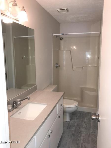 Greenwood Estates 4 - Residential Lease